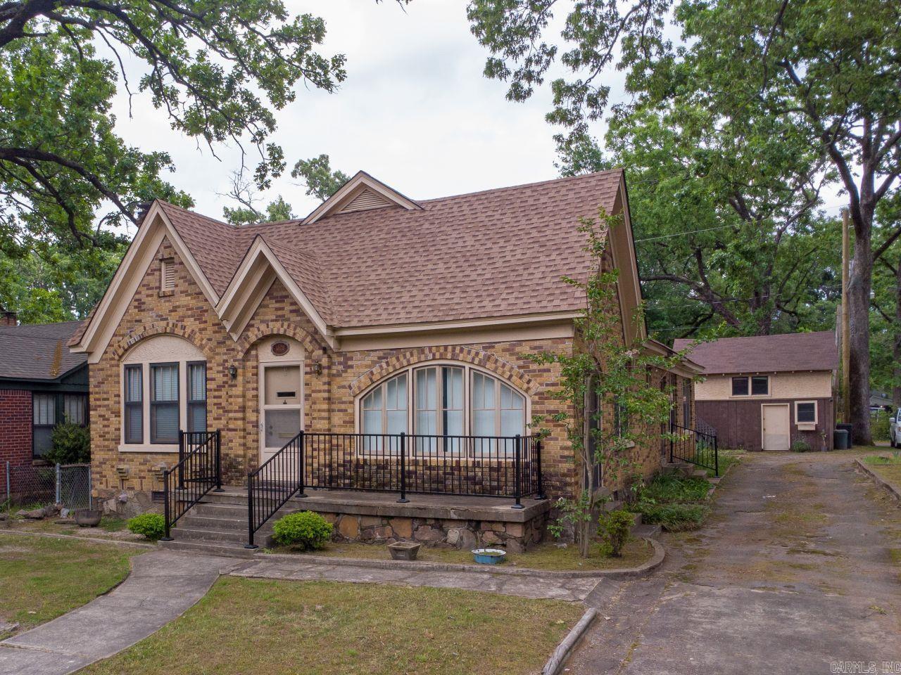 1305 Fair Park Blvd  Little Rock, AR