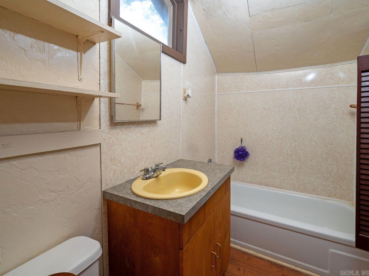 1305 Fair Park Blvd  Little Rock, AR