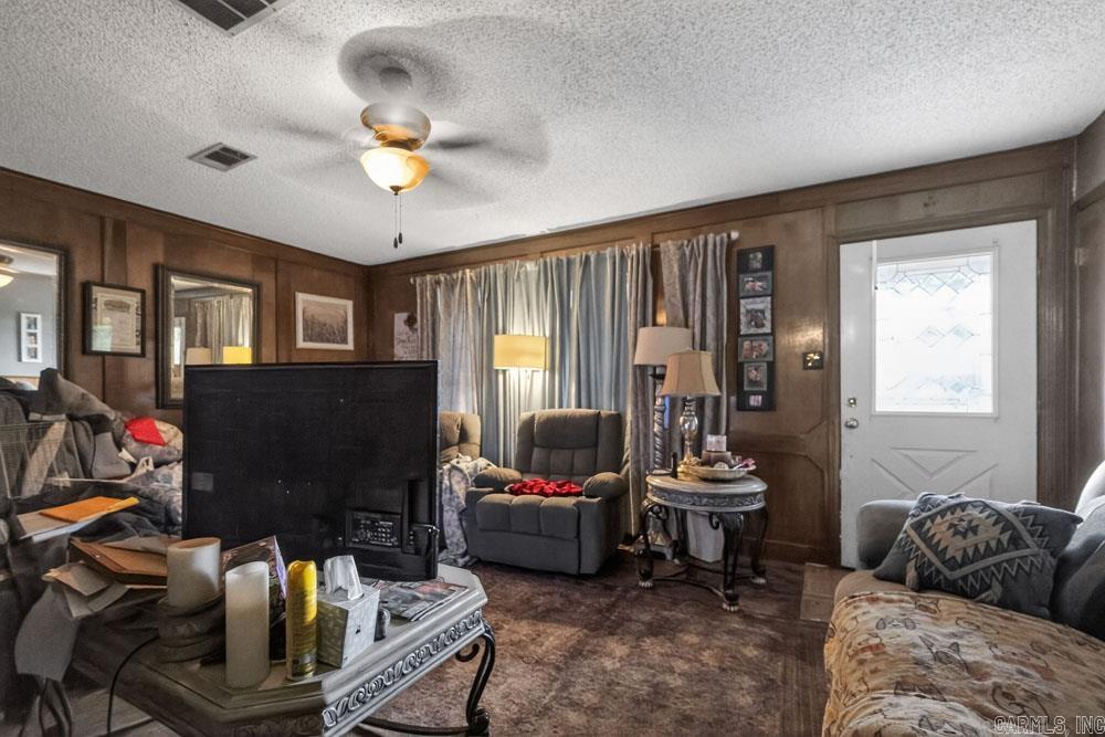 28 Jones  Vilonia, AR