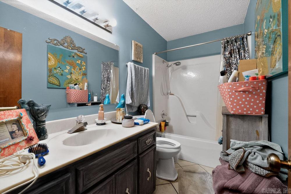 28 Jones  Vilonia, AR