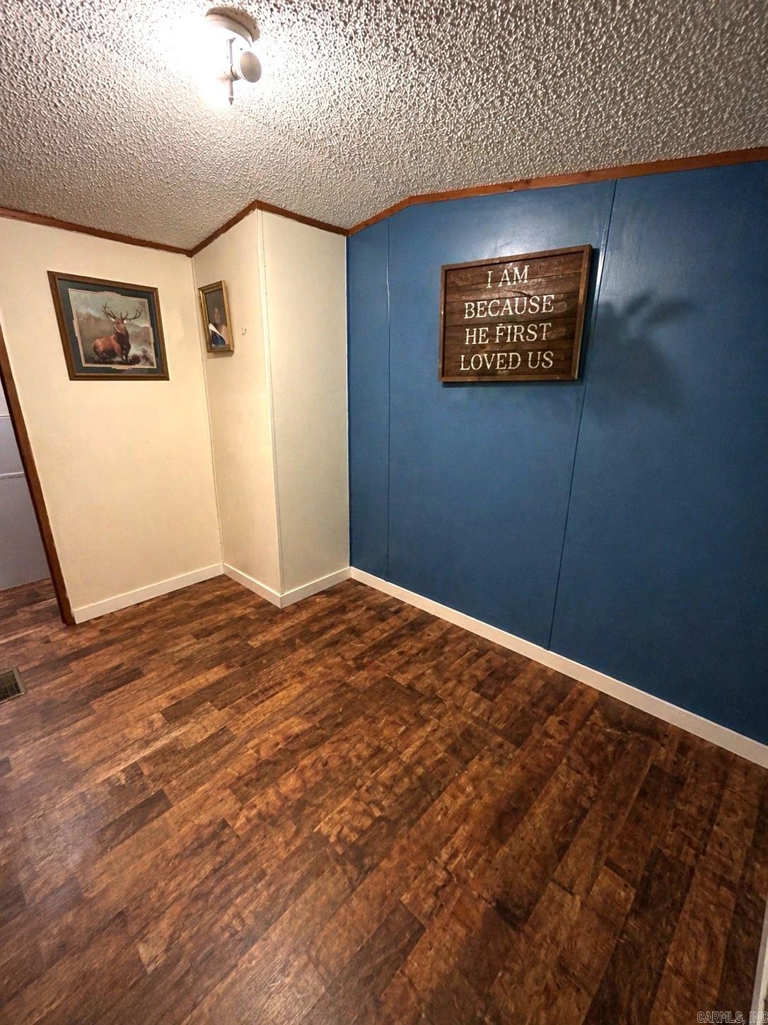 5377 N HWY 27  Story, AR