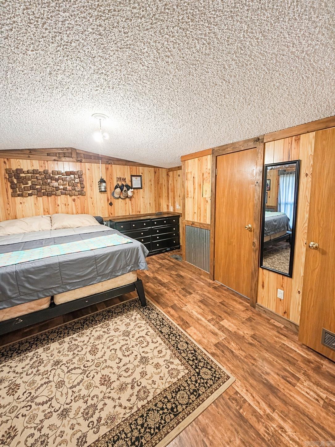 5377 N HWY 27  Story, AR