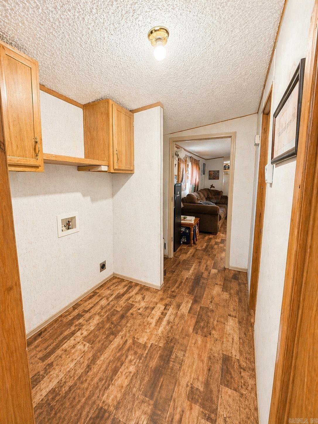 5377 N HWY 27  Story, AR