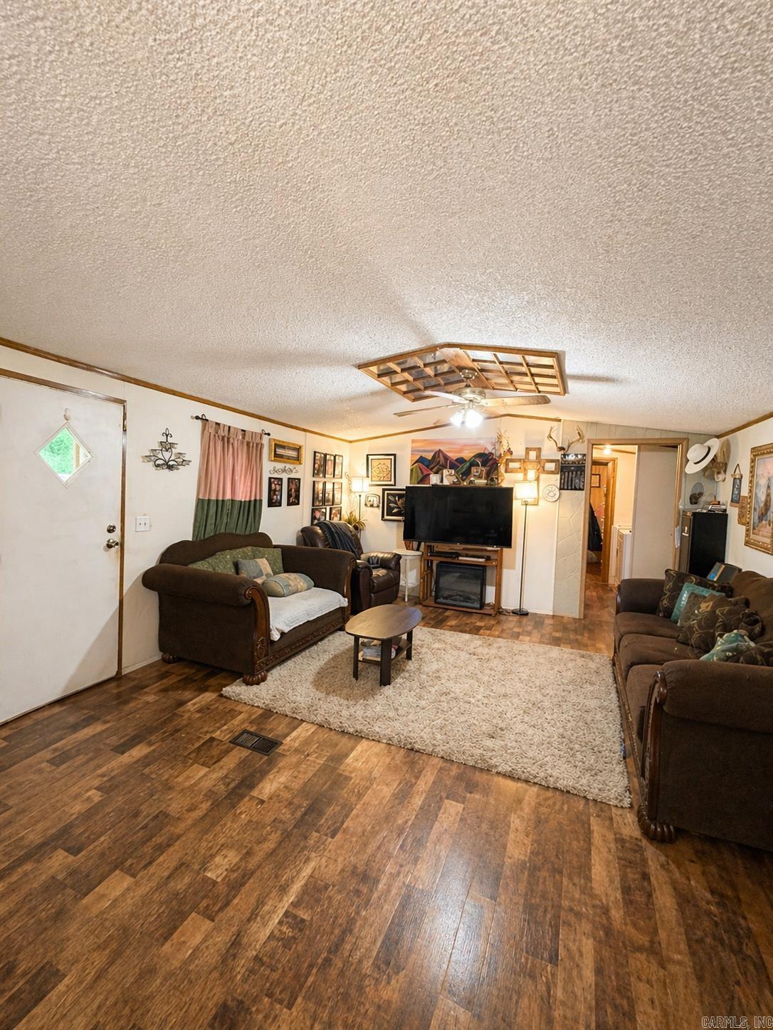 5377 N HWY 27  Story, AR