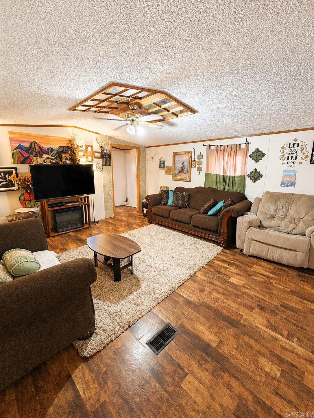 5377 N HWY 27  Story, AR