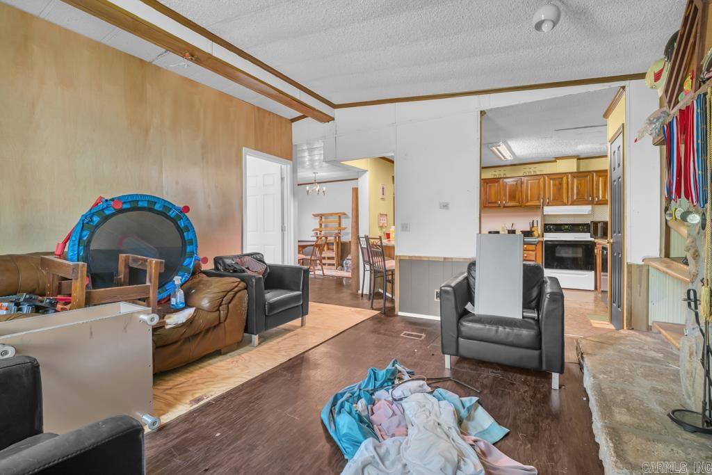 26 Tucker Mtn.  Solgohachia, AR