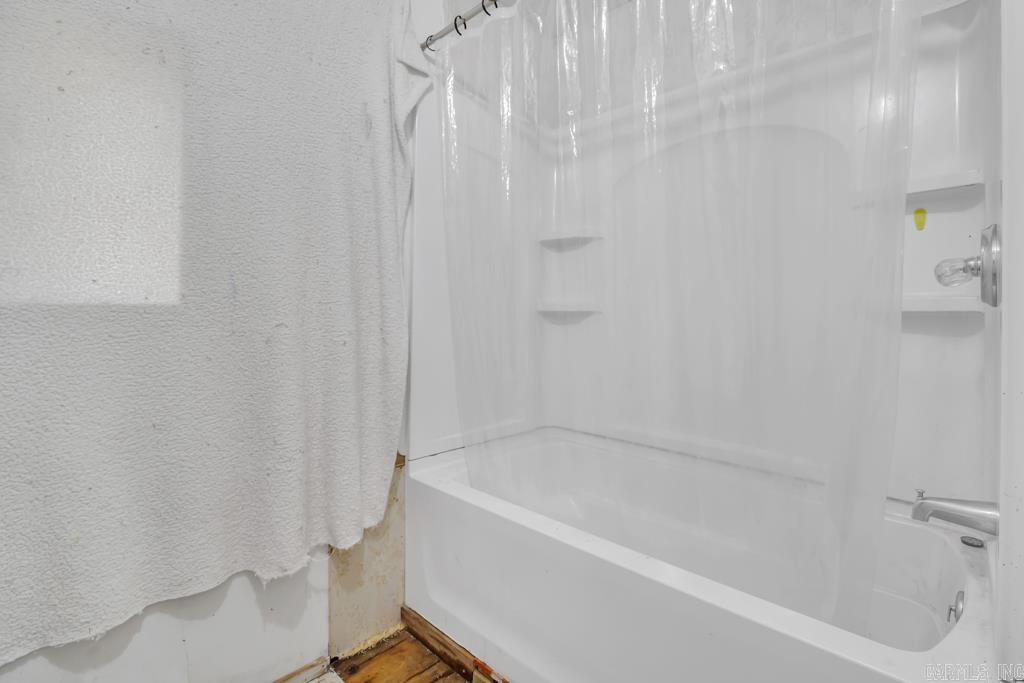 26 Tucker Mtn.  Solgohachia, AR