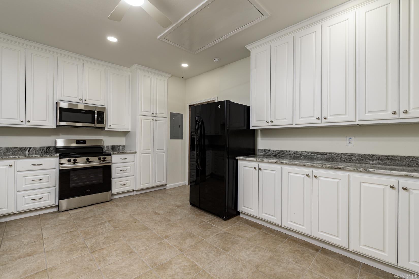 6 Country Oaks  Little Rock, AR