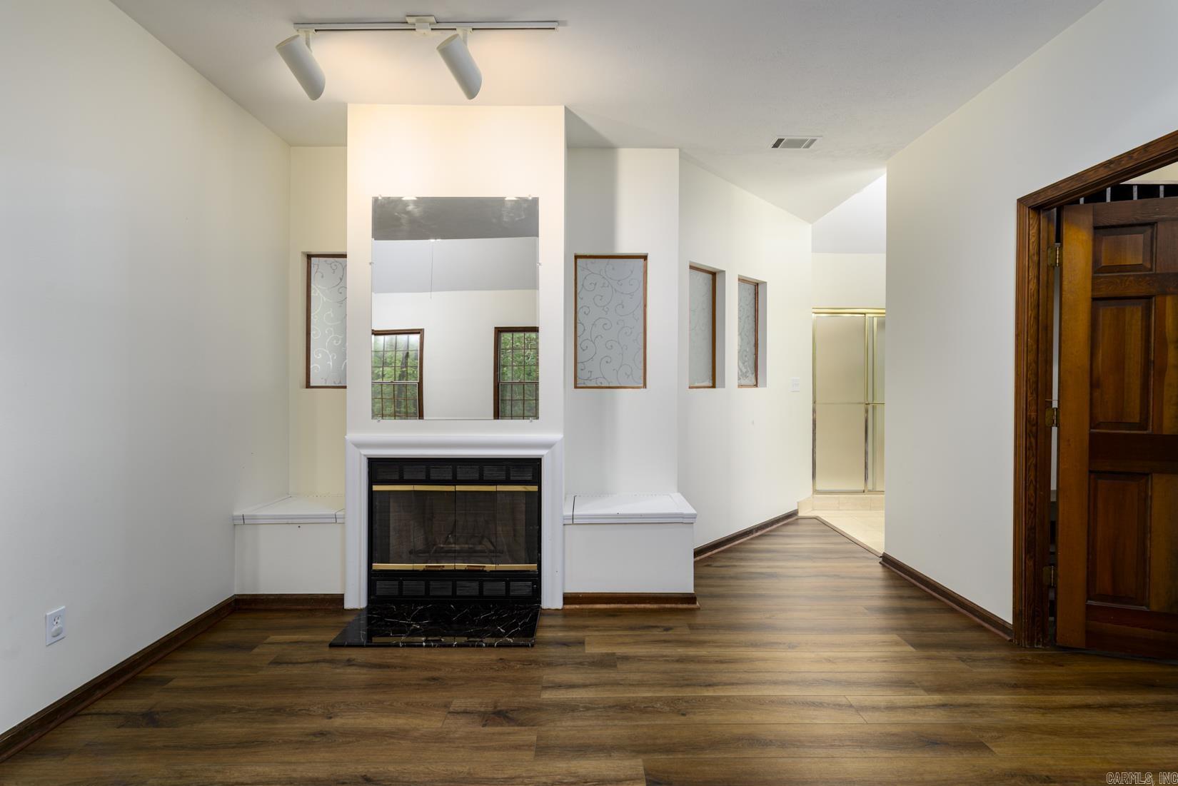 6 Country Oaks  Little Rock, AR