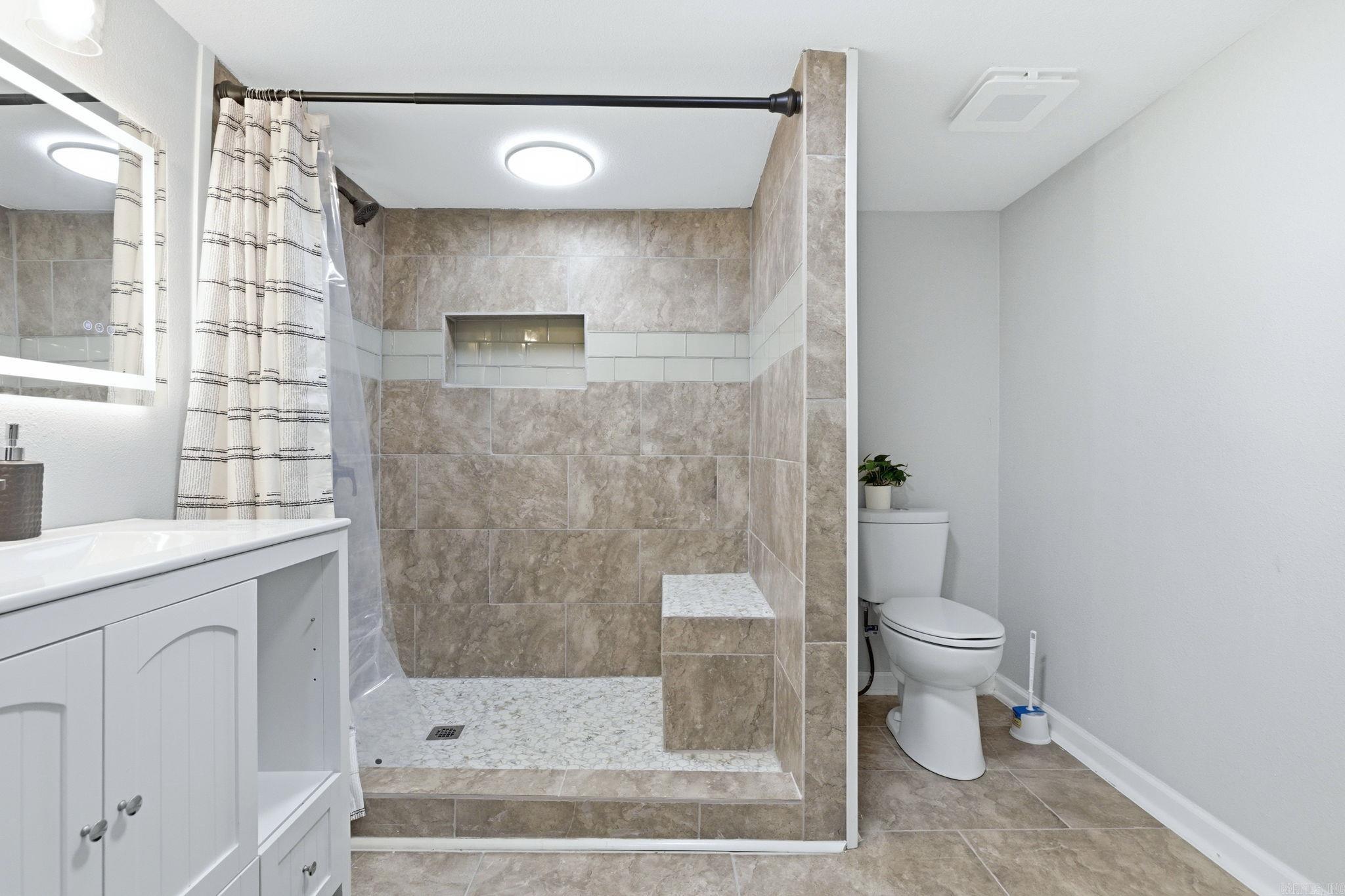 2115 S Cherry St  Pine Bluff, AR