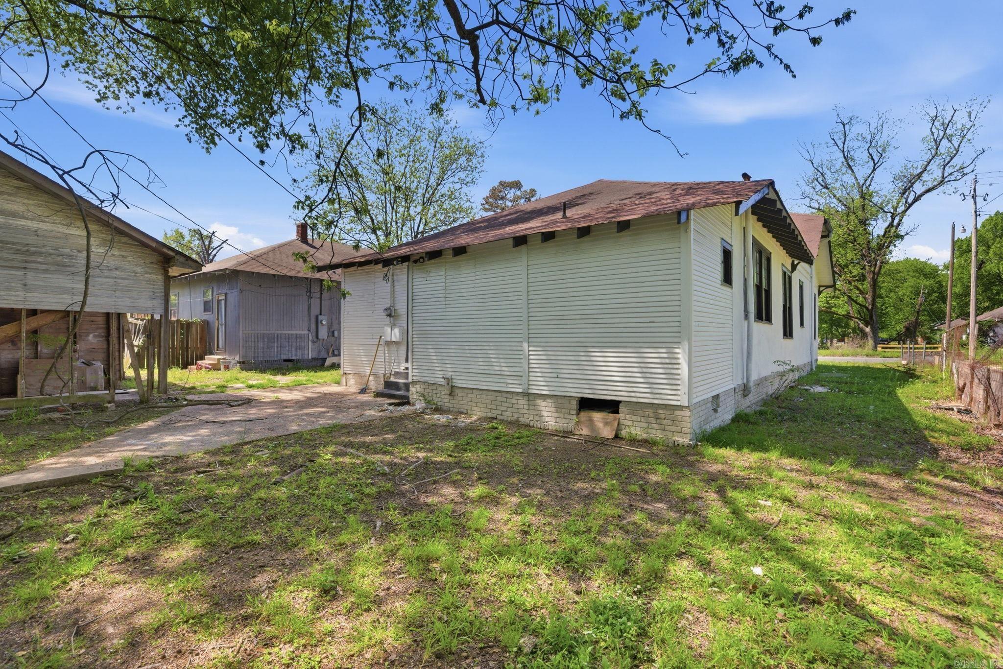 2115 S Cherry St  Pine Bluff, AR