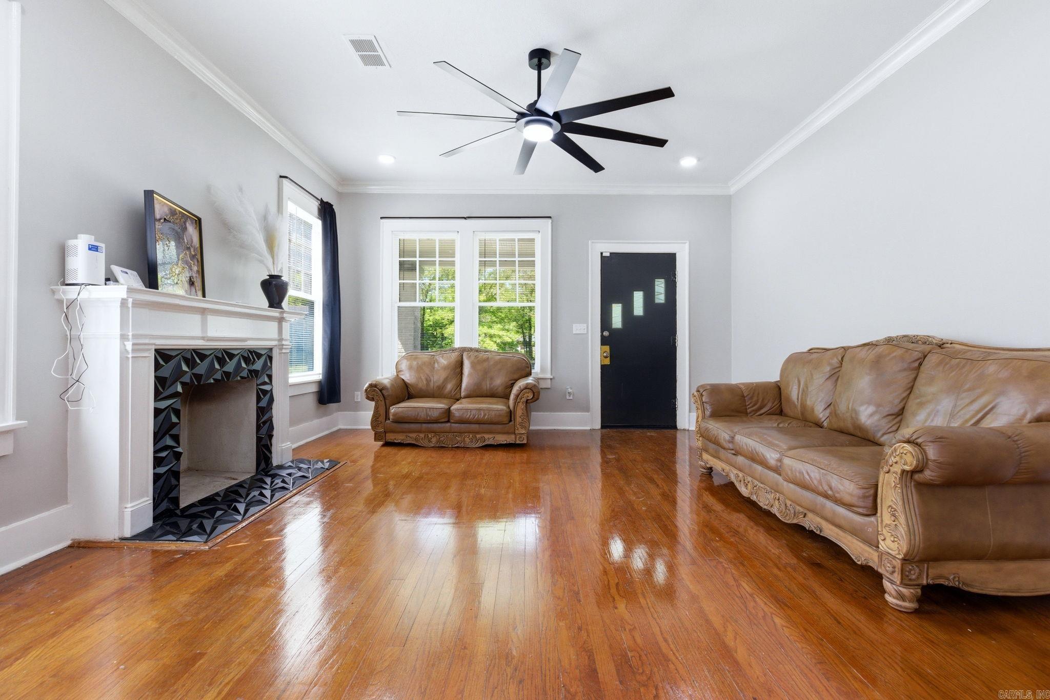 2115 S Cherry St  Pine Bluff, AR