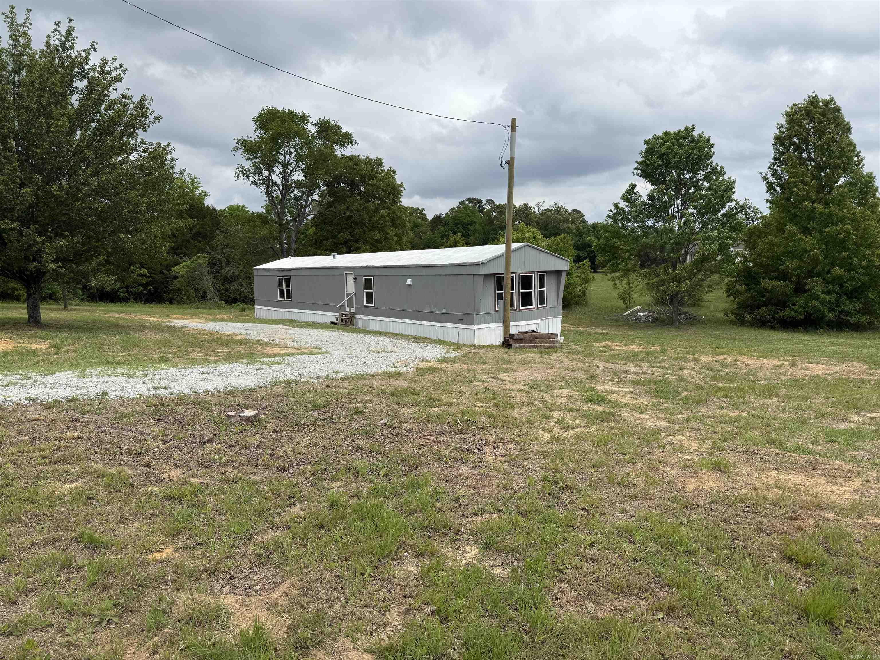 737 Gravel Hill  Romance, AR