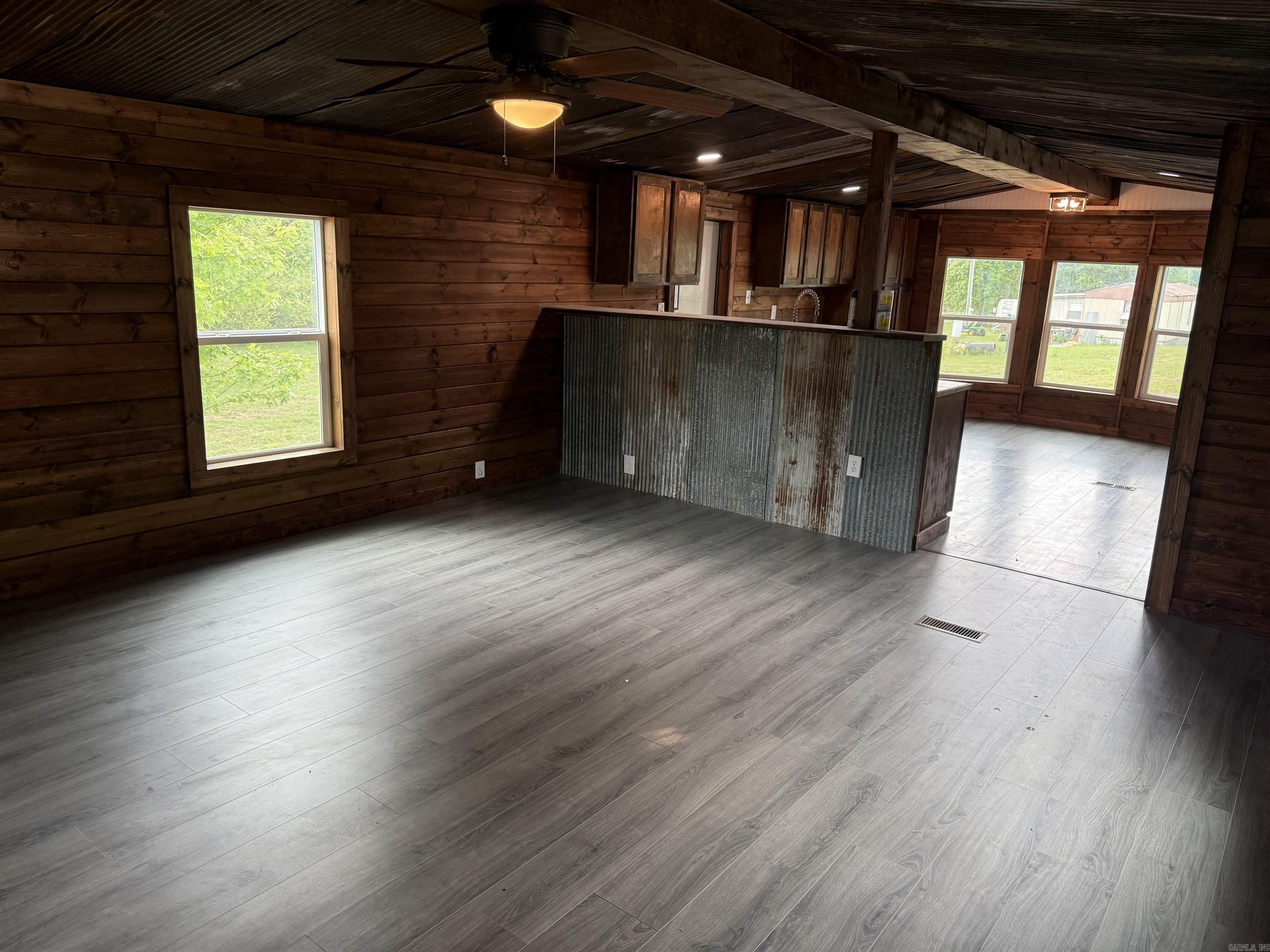 737 Gravel Hill  Romance, AR