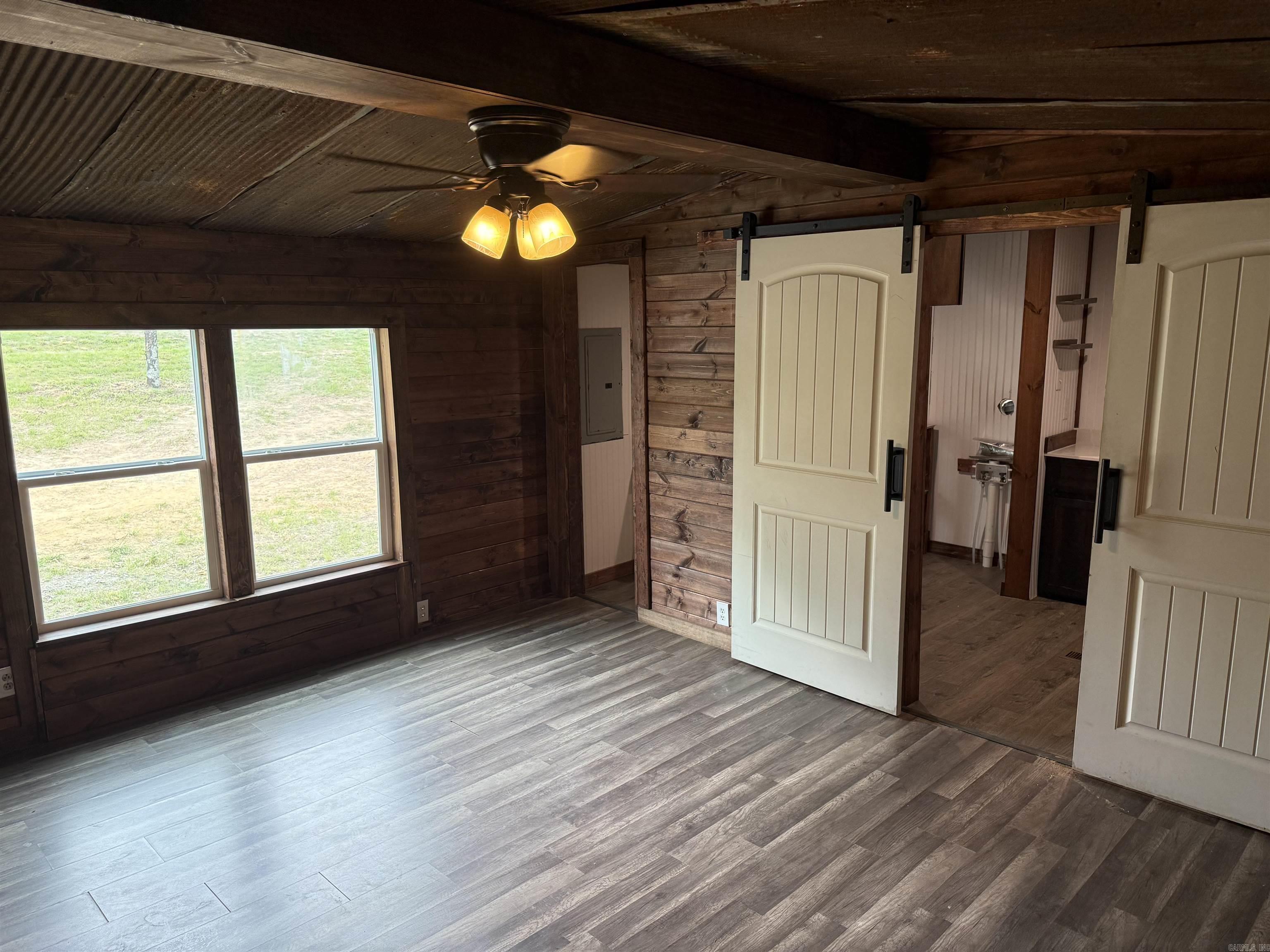 737 Gravel Hill  Romance, AR