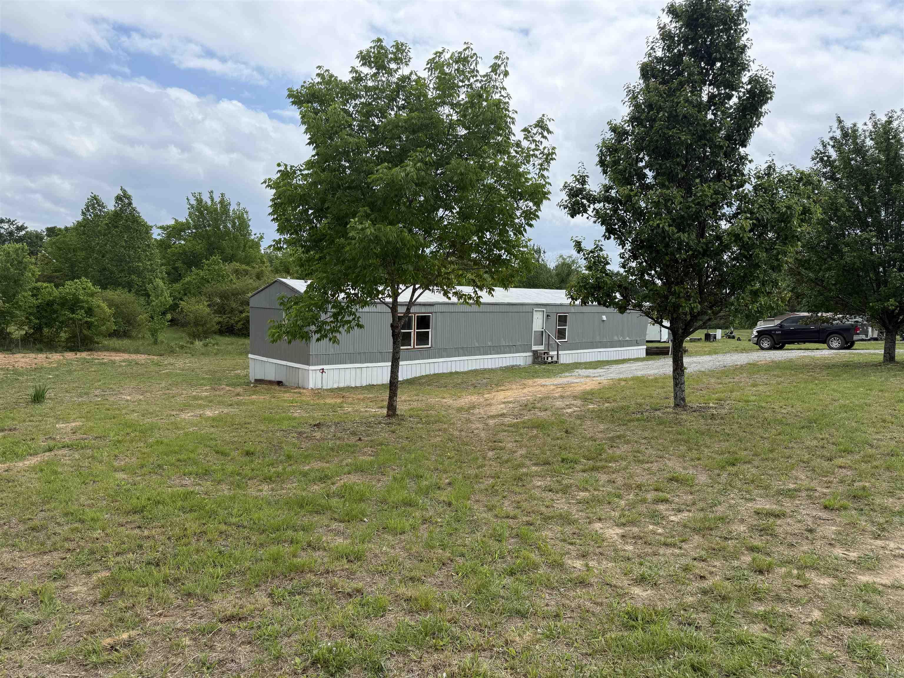 737 Gravel Hill  Romance, AR