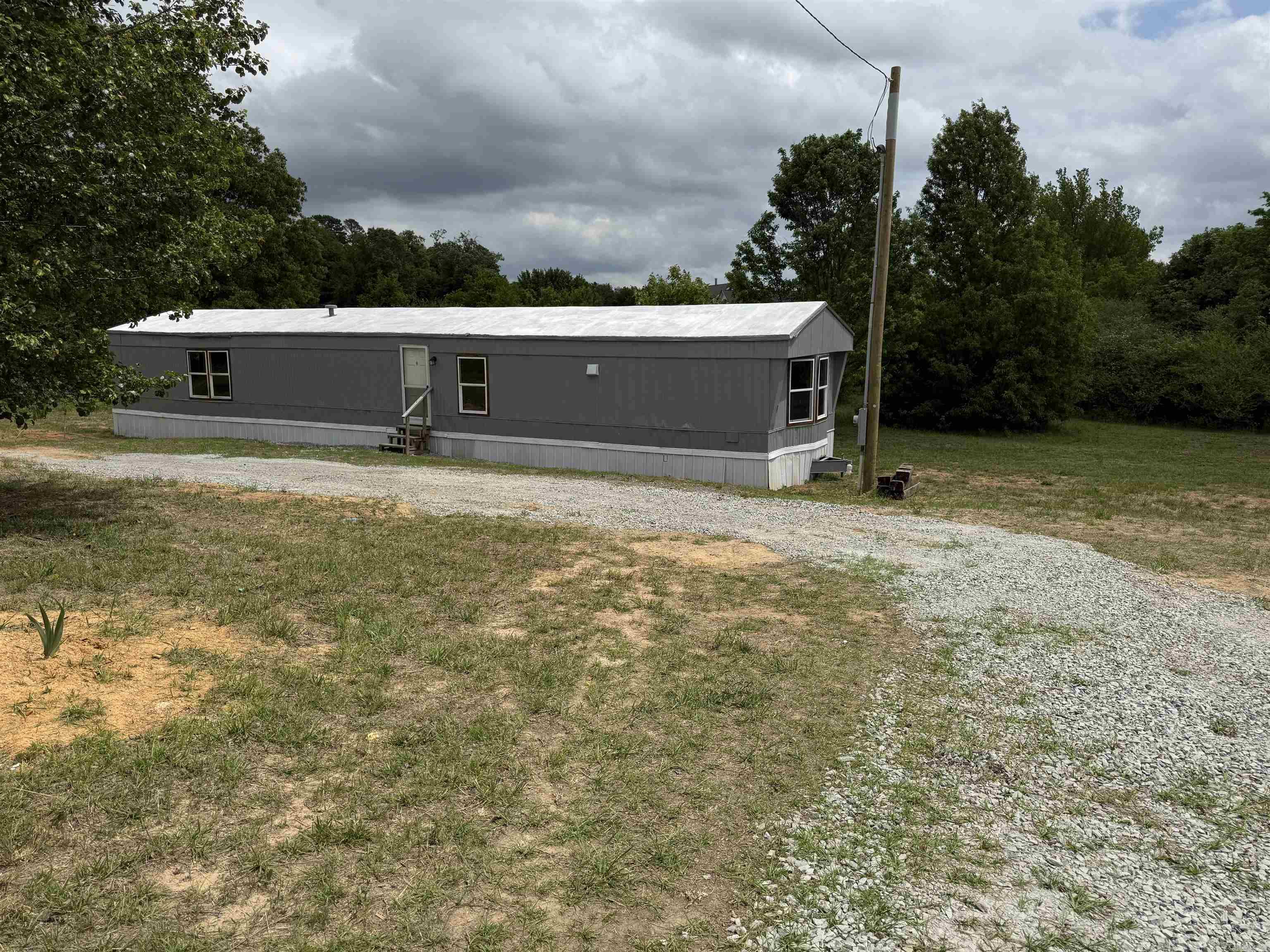 737 Gravel Hill  Romance, AR