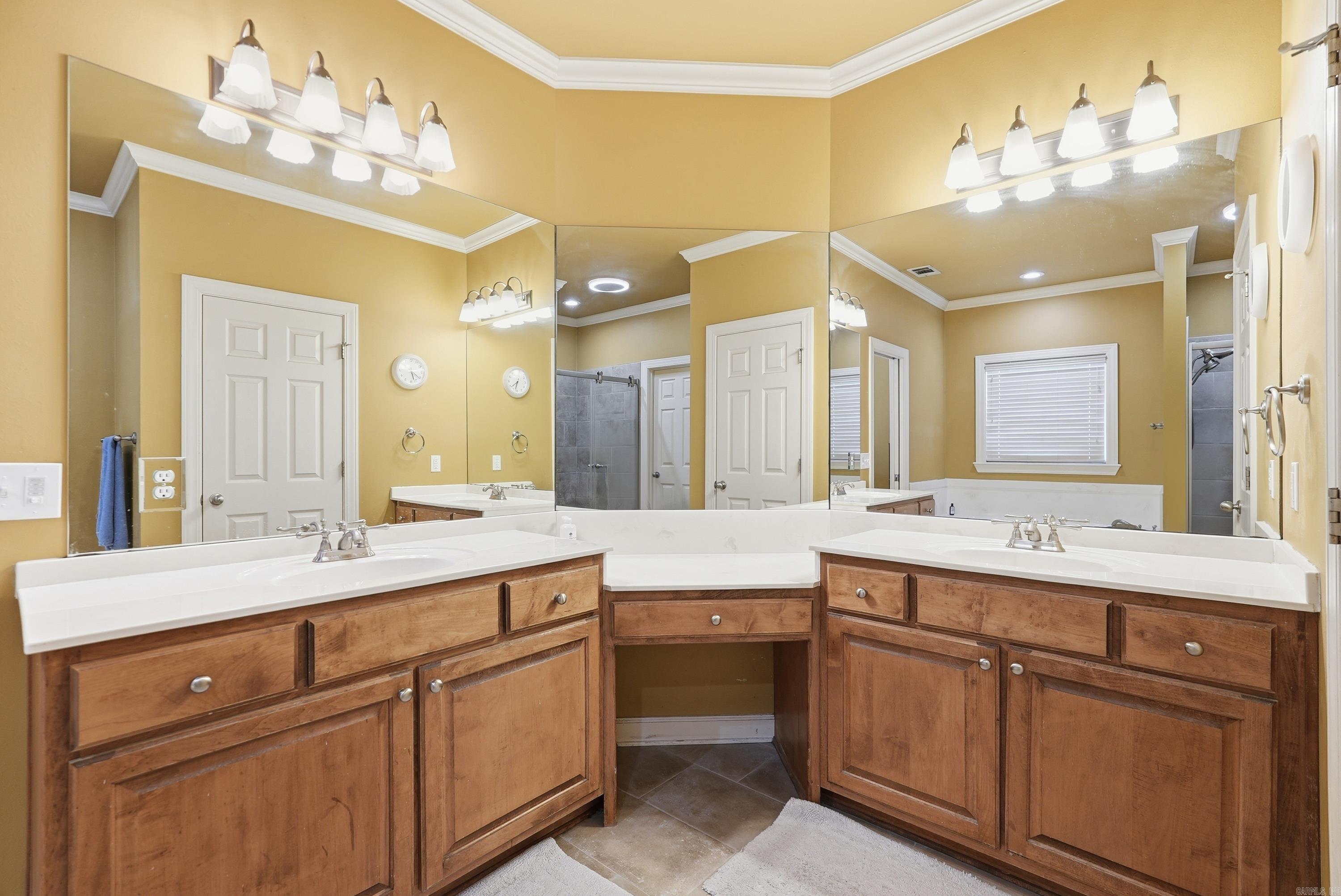 121 Lily Drive  Maumelle, AR