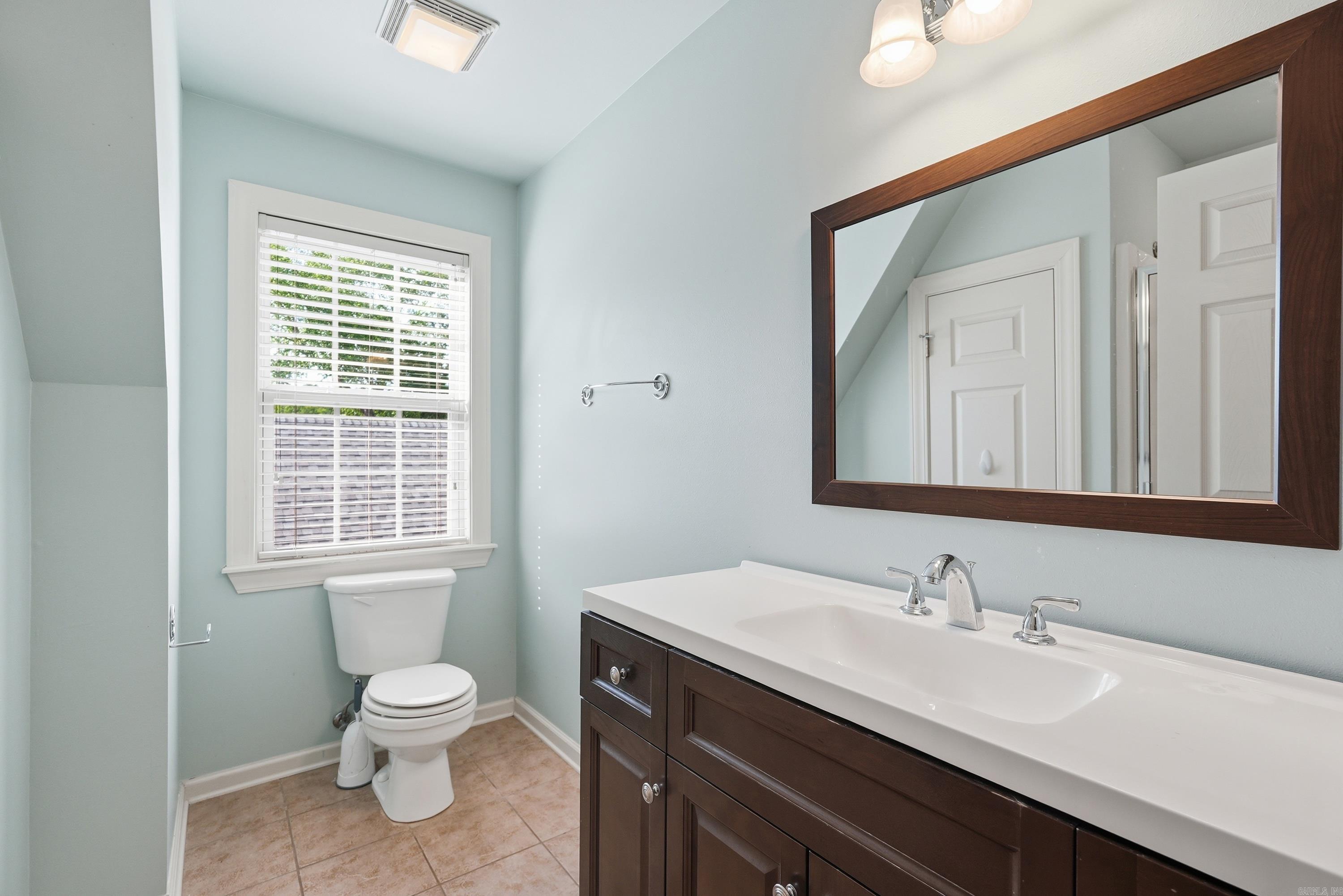 121 Lily Drive  Maumelle, AR