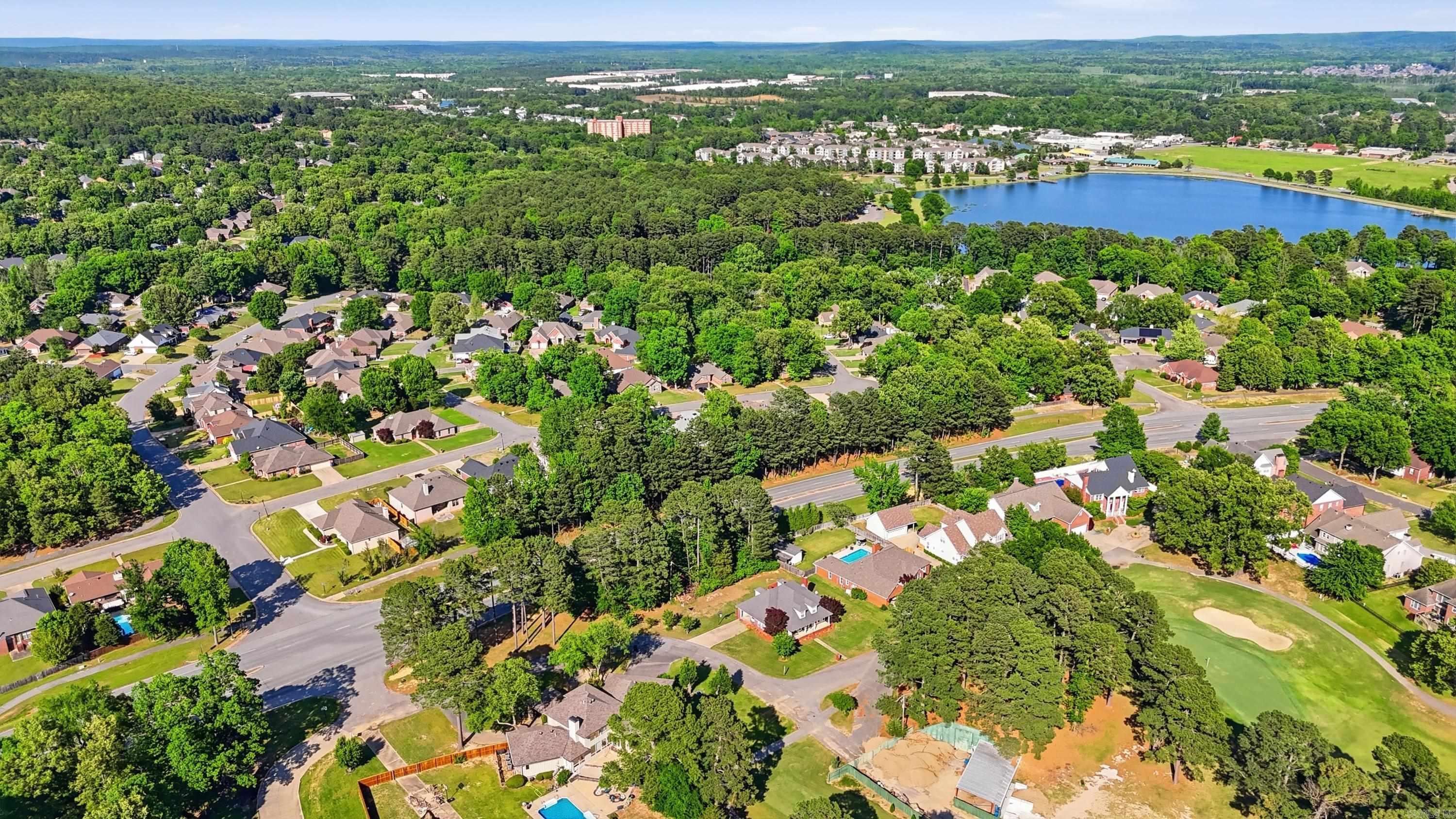 121 Lily Drive  Maumelle, AR