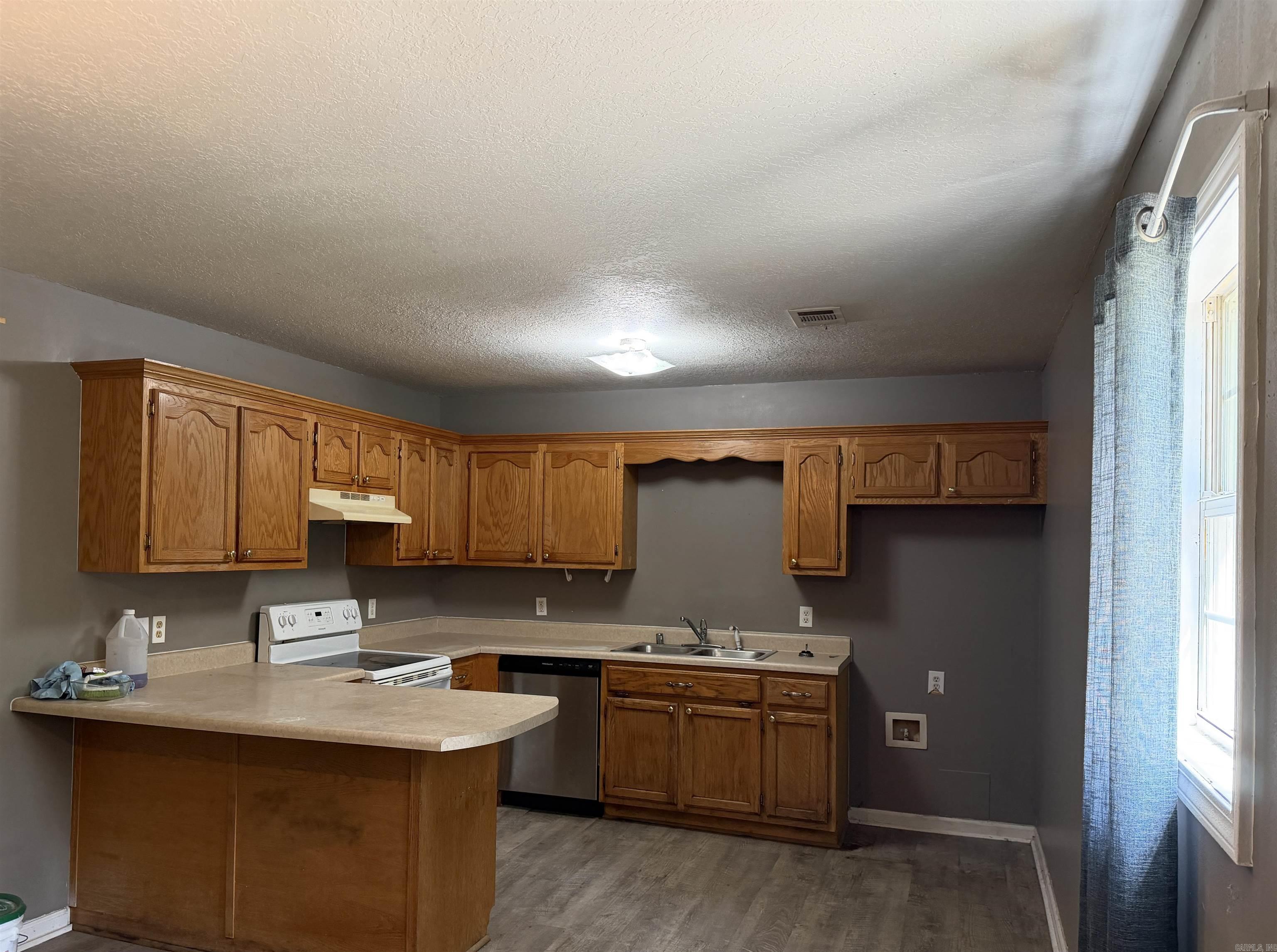 1300 Walker  Paragould, AR