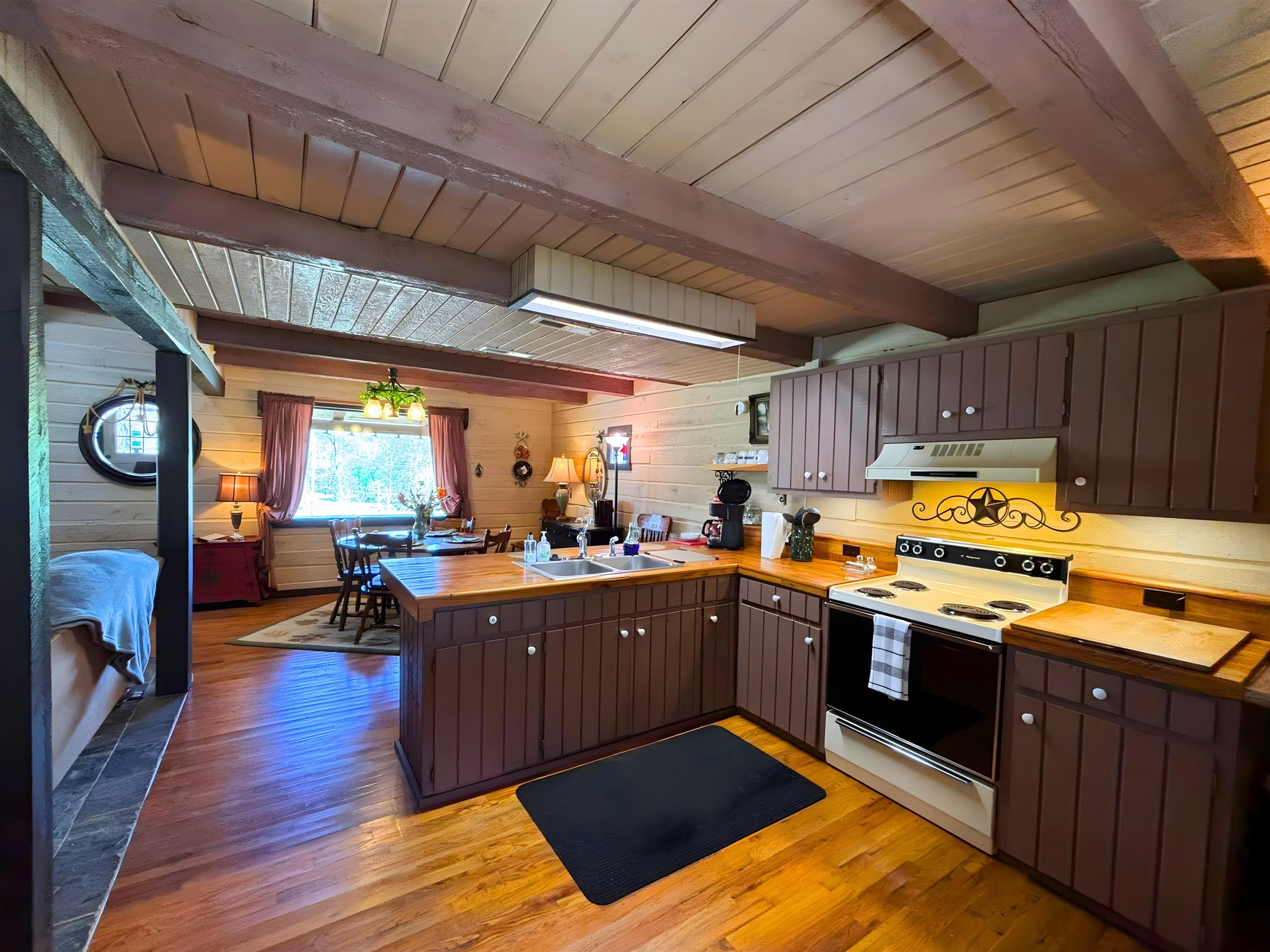 2 Star Falls Star Falls Cabin #1 Cherokee Village, AR