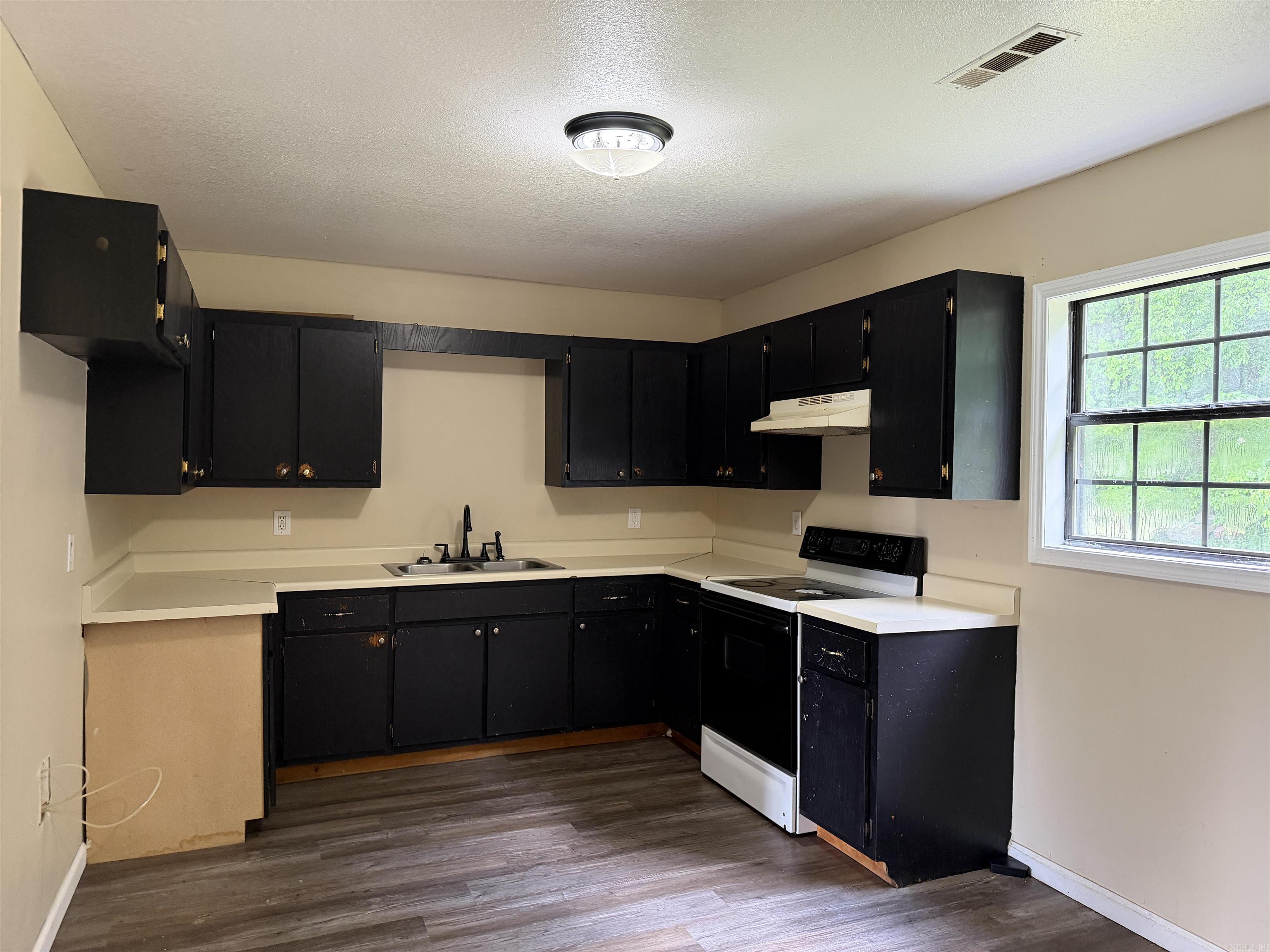 204 N 18  Paragould, AR