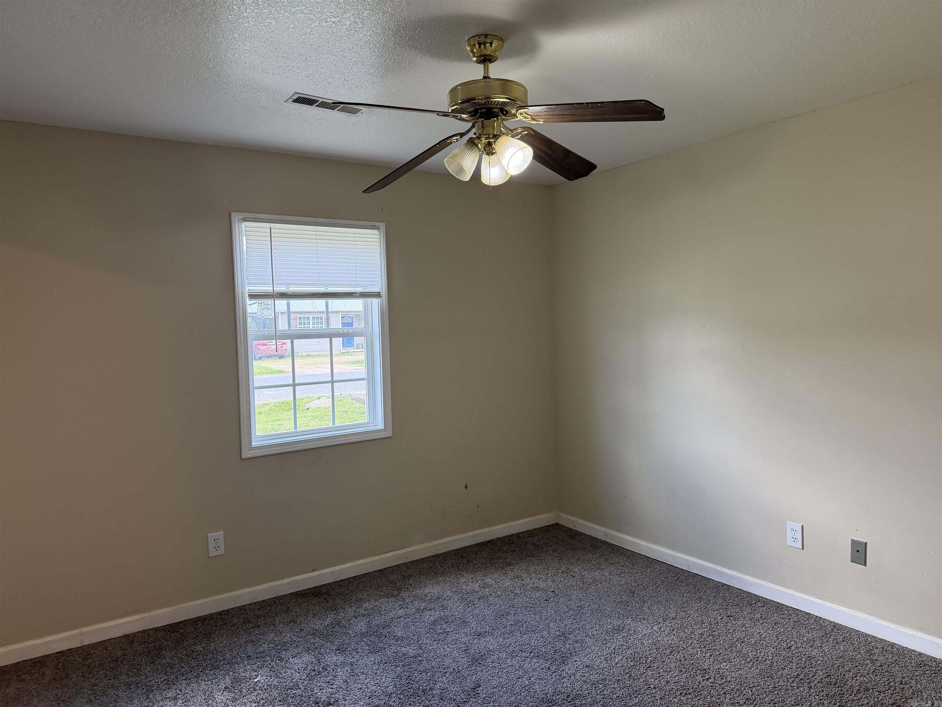 204 N 18  Paragould, AR