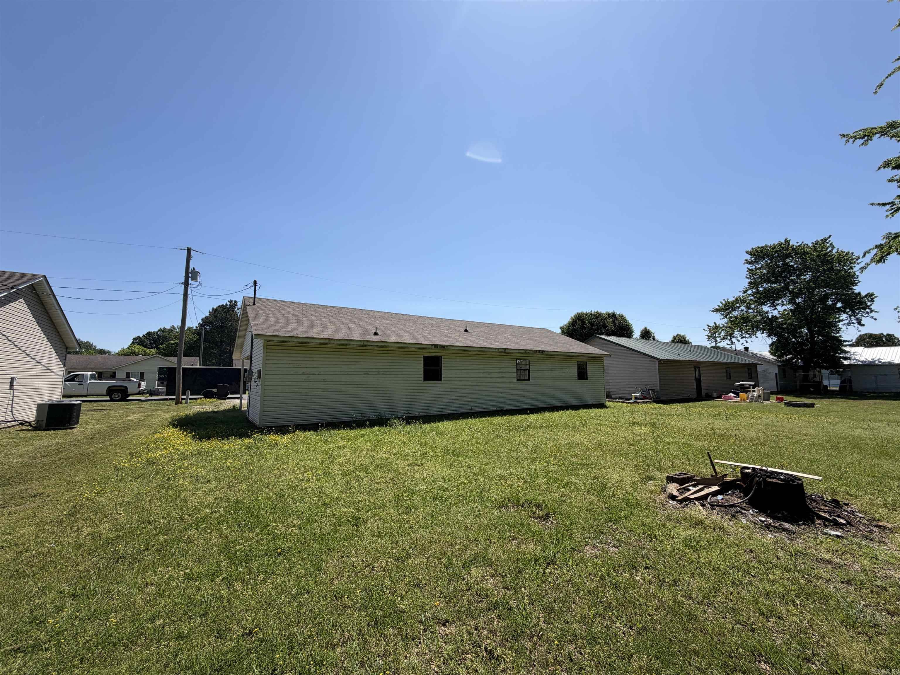 204 N 18  Paragould, AR