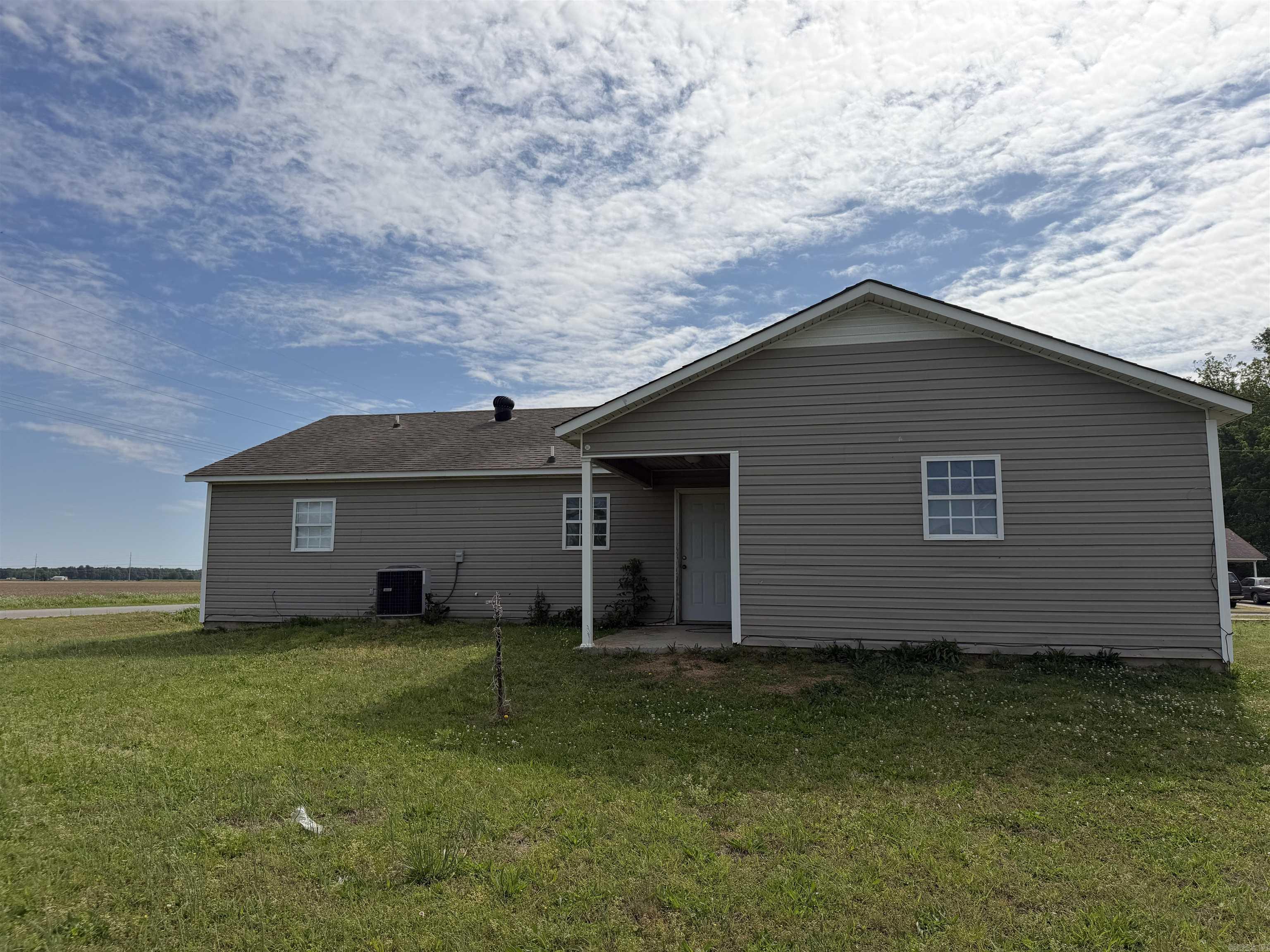 904 N 11th  Paragould, AR