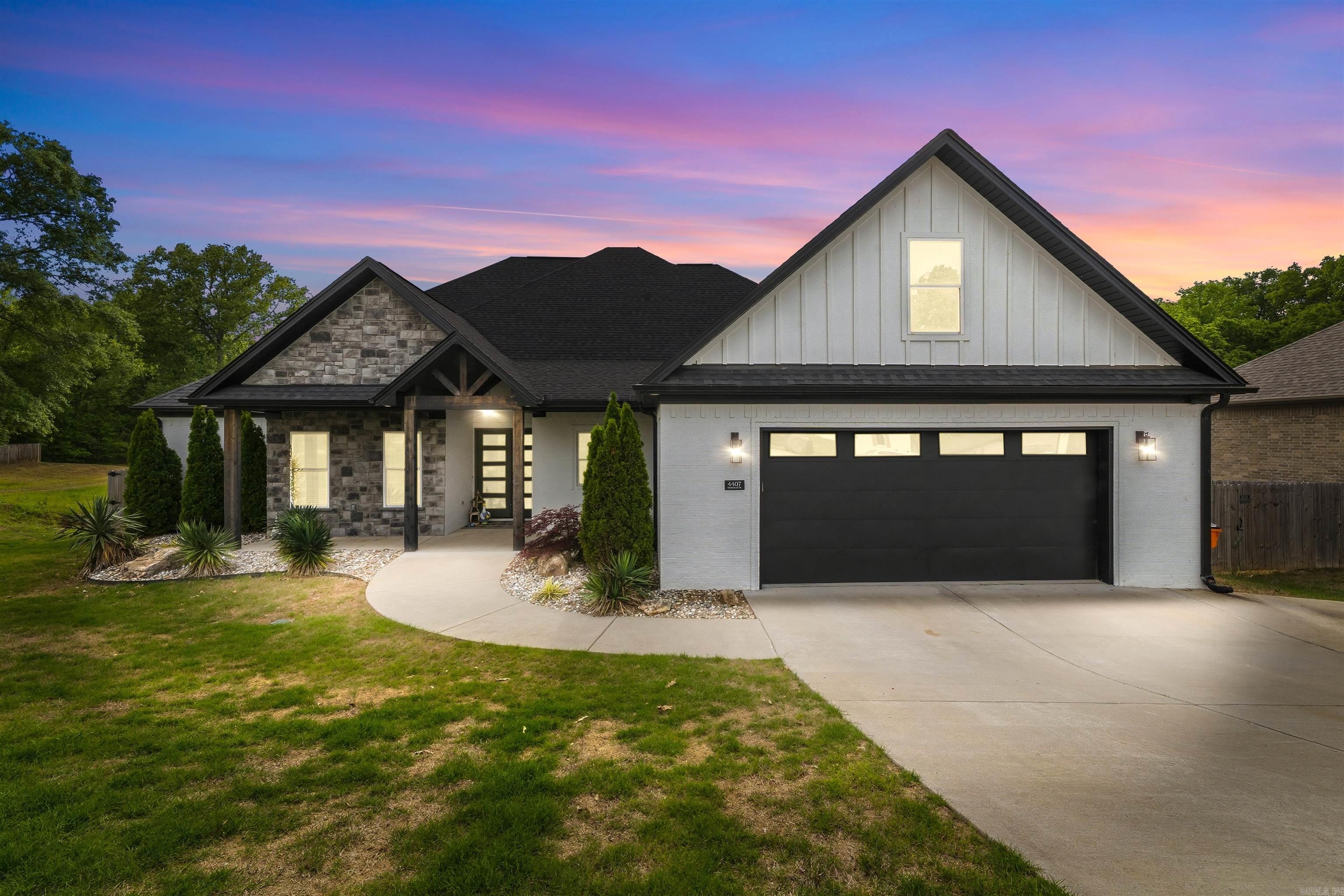 4407 Cumberland Circle