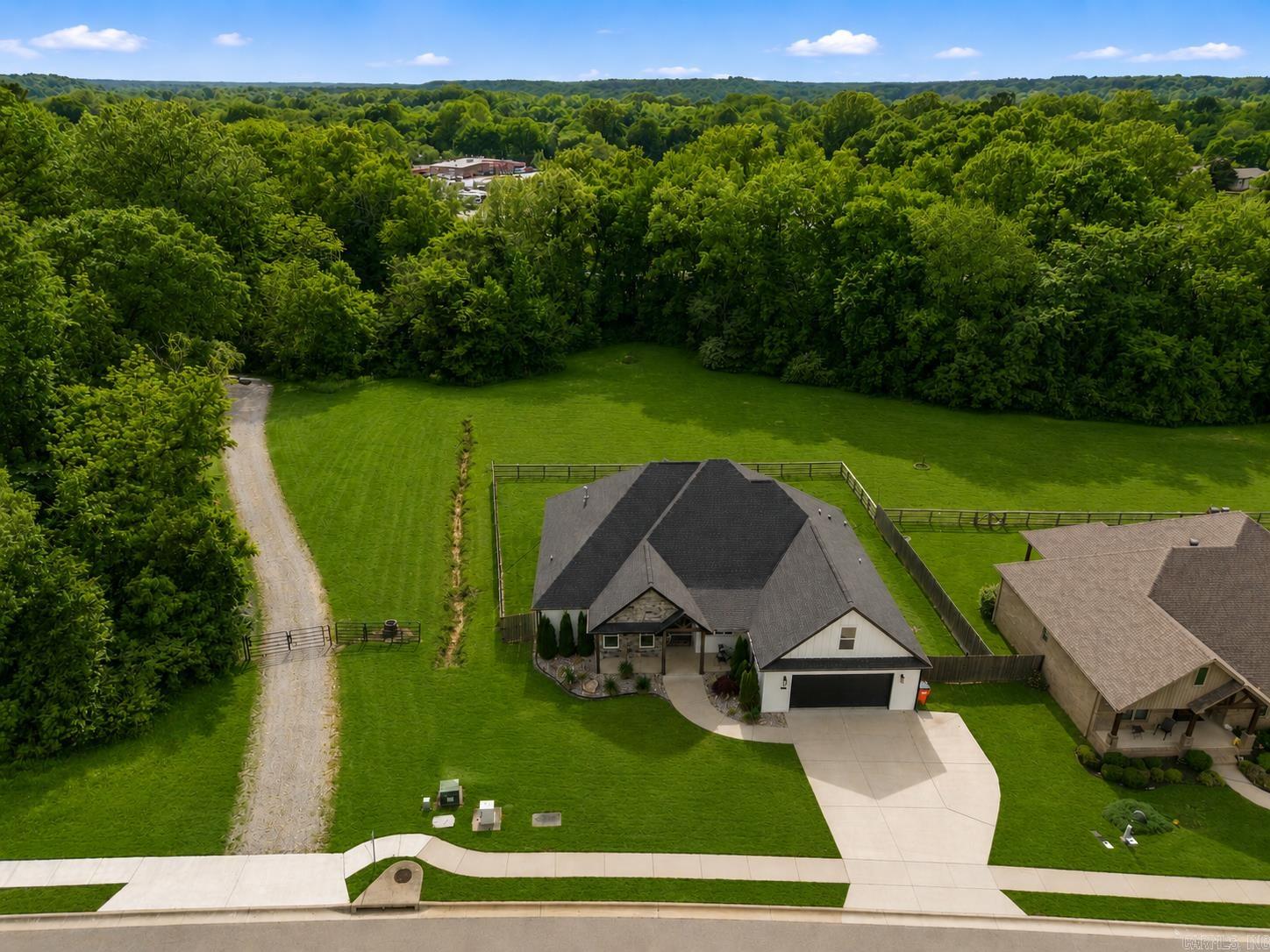 4407 Cumberland Circle  Benton, AR