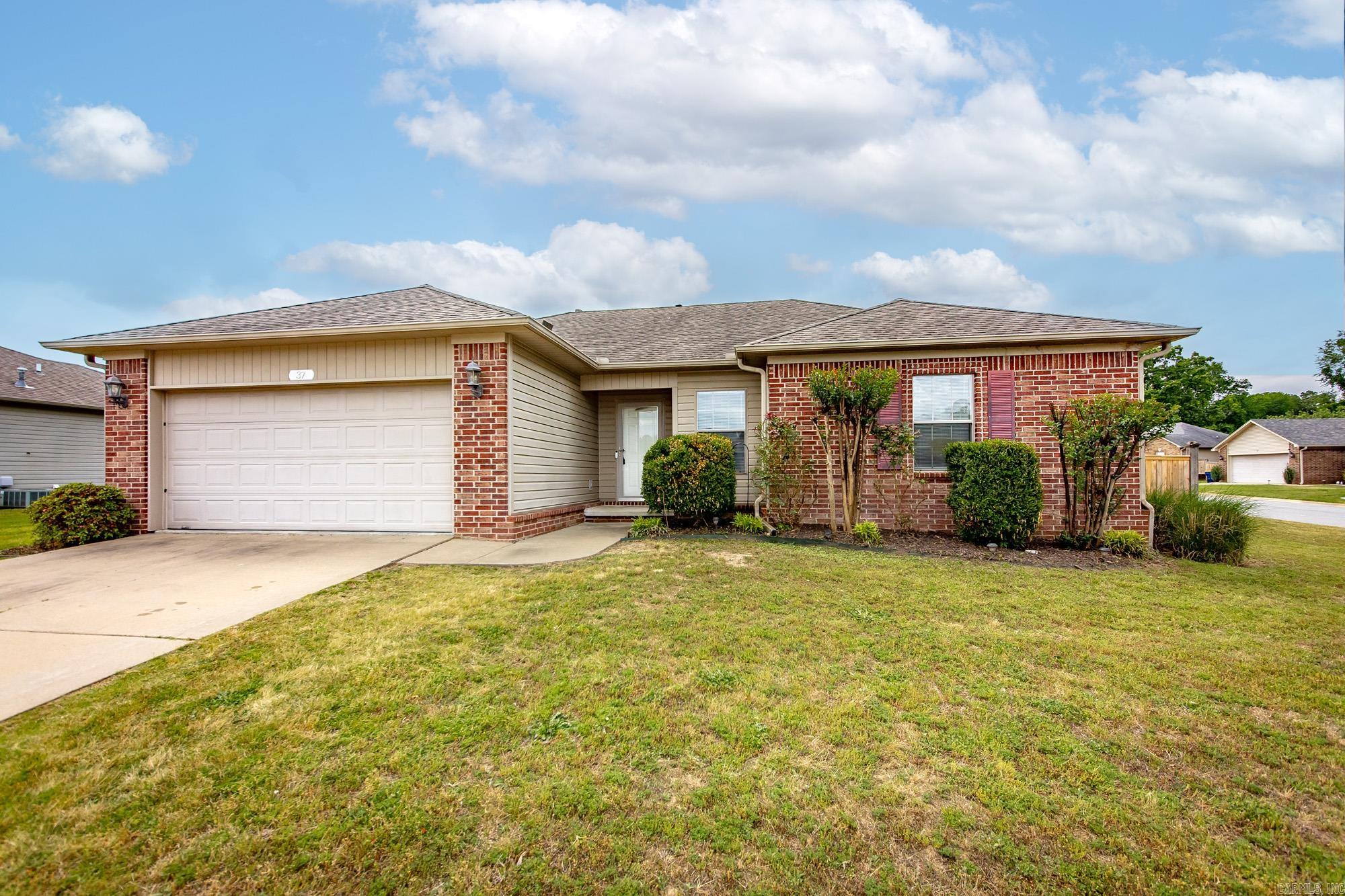 37 Mustang  Cabot, AR