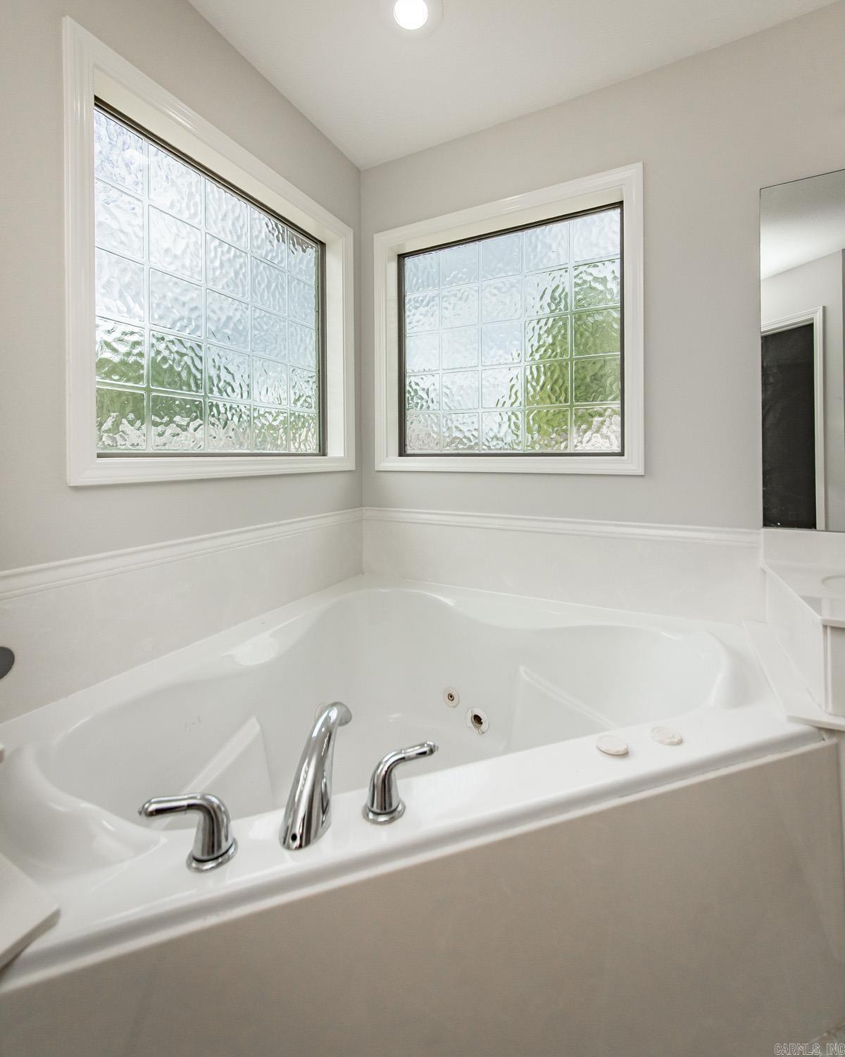 37 Mustang  Cabot, AR