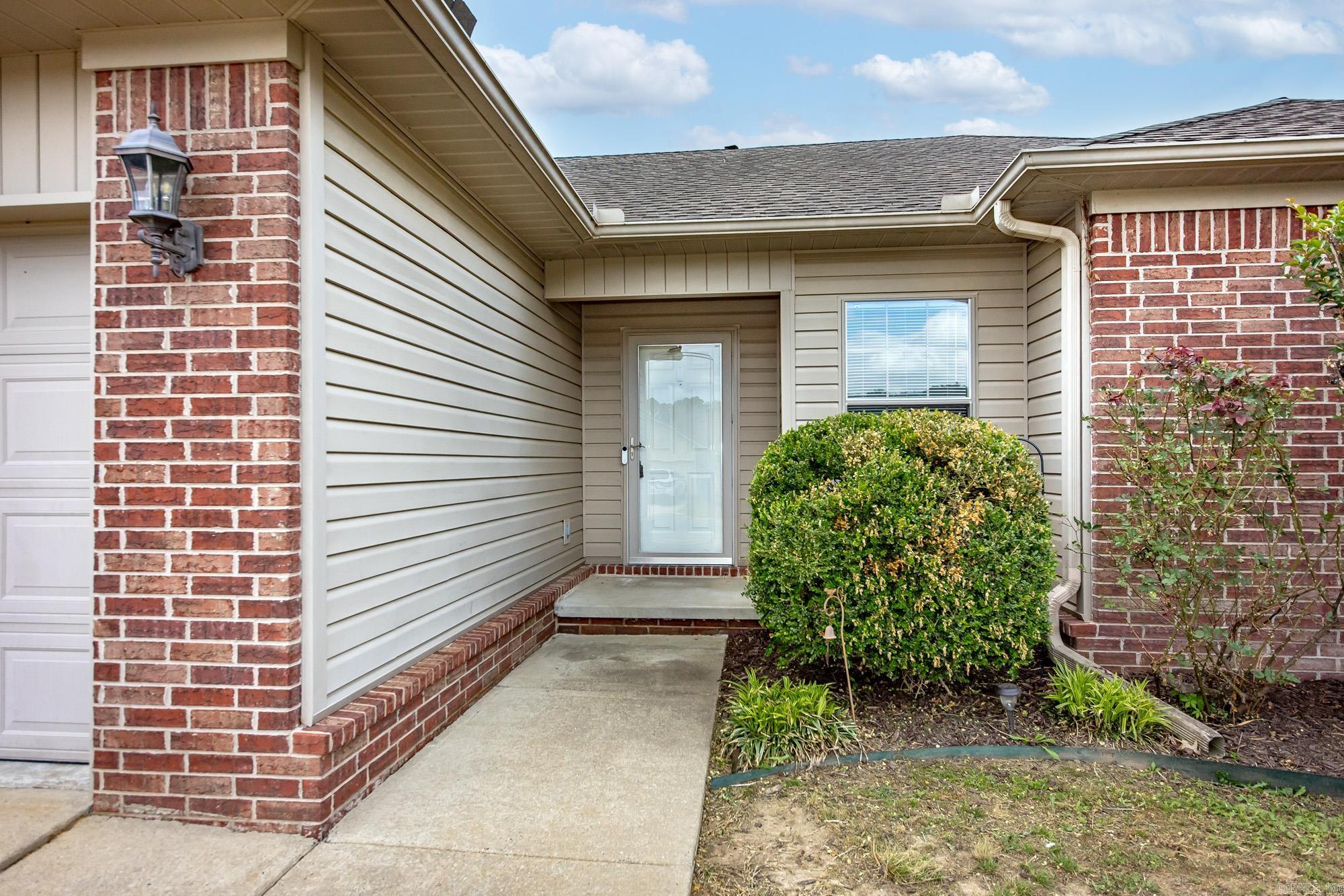 37 Mustang  Cabot, AR