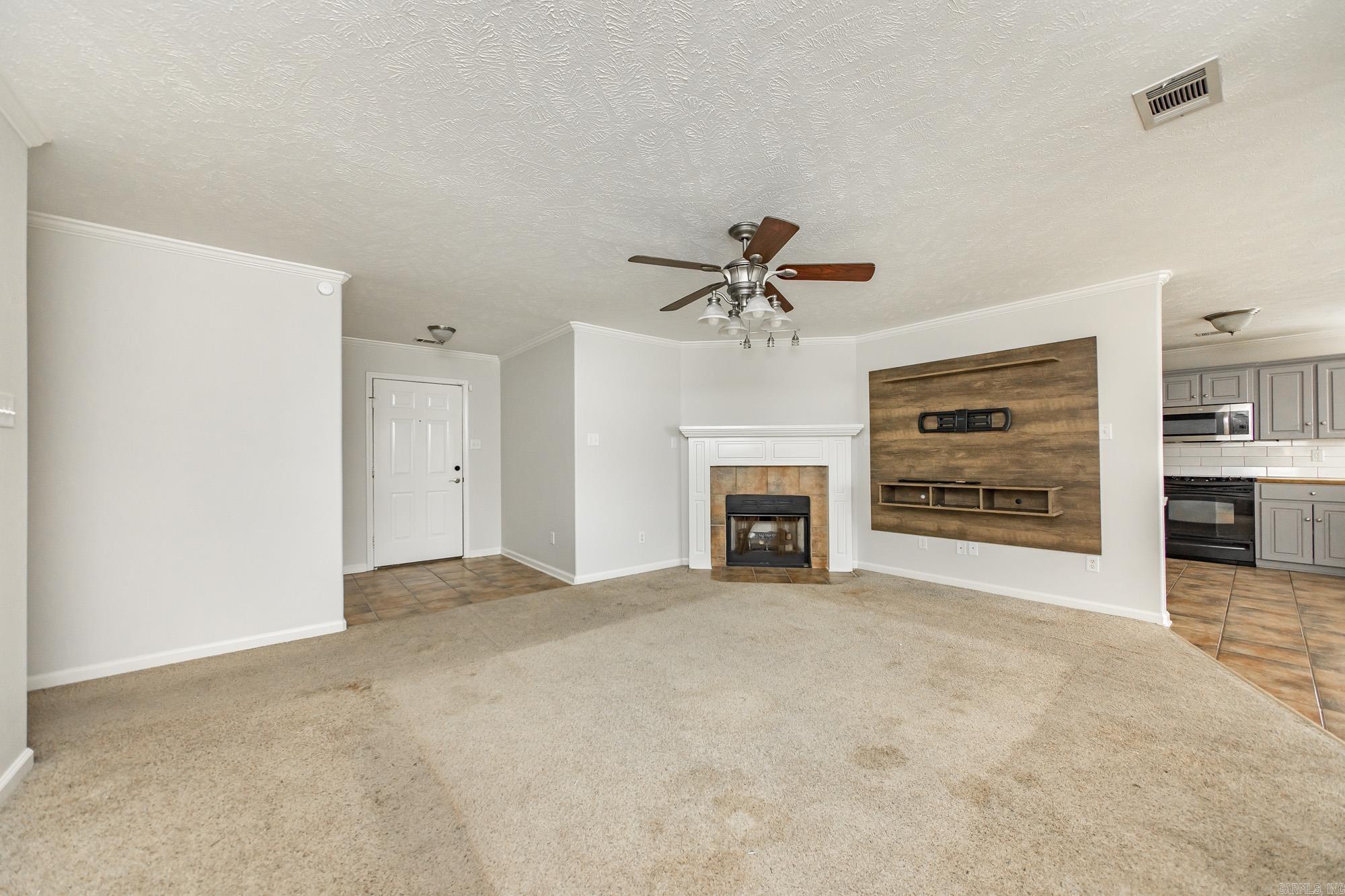 37 Mustang  Cabot, AR