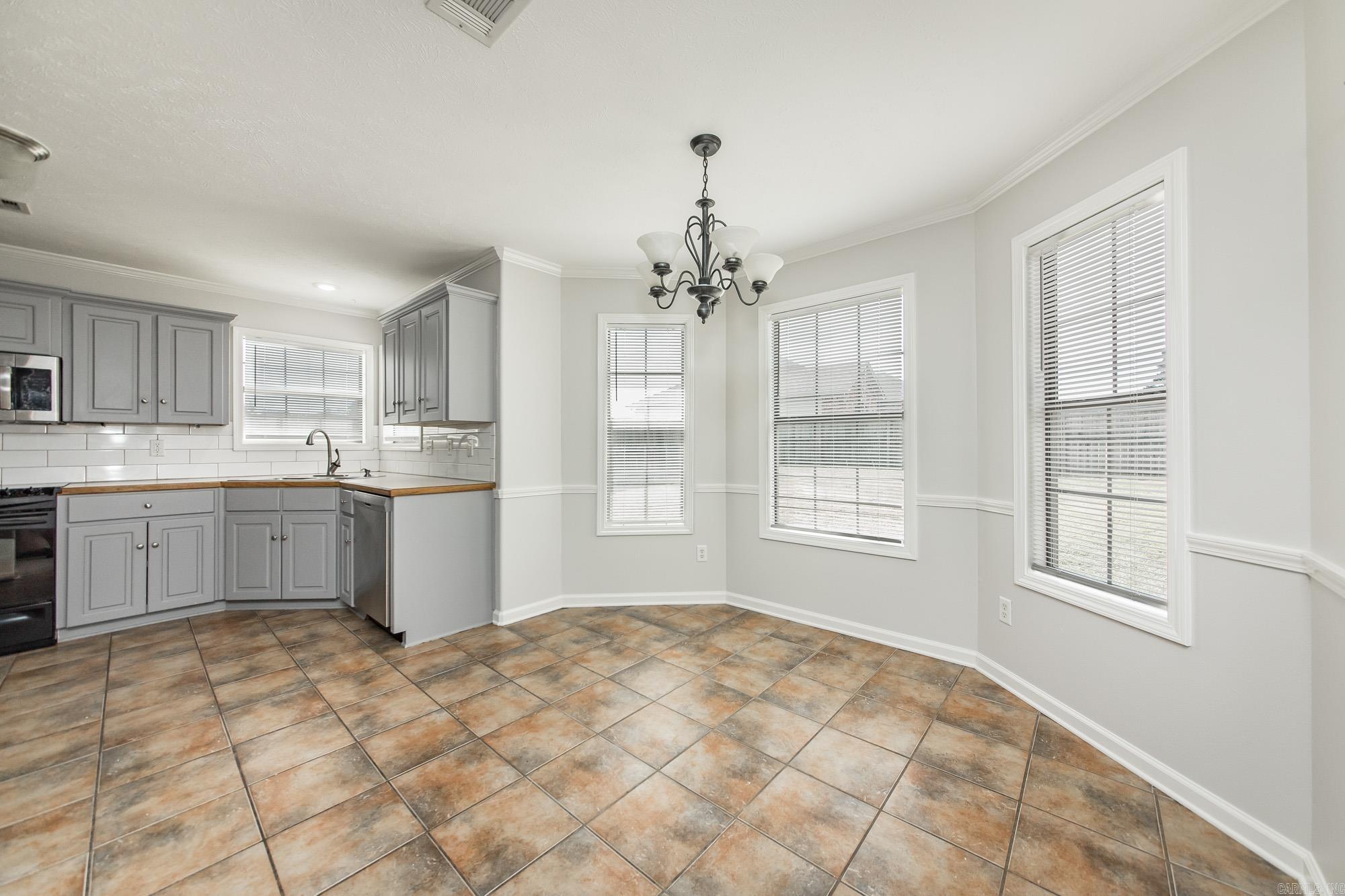 37 Mustang  Cabot, AR