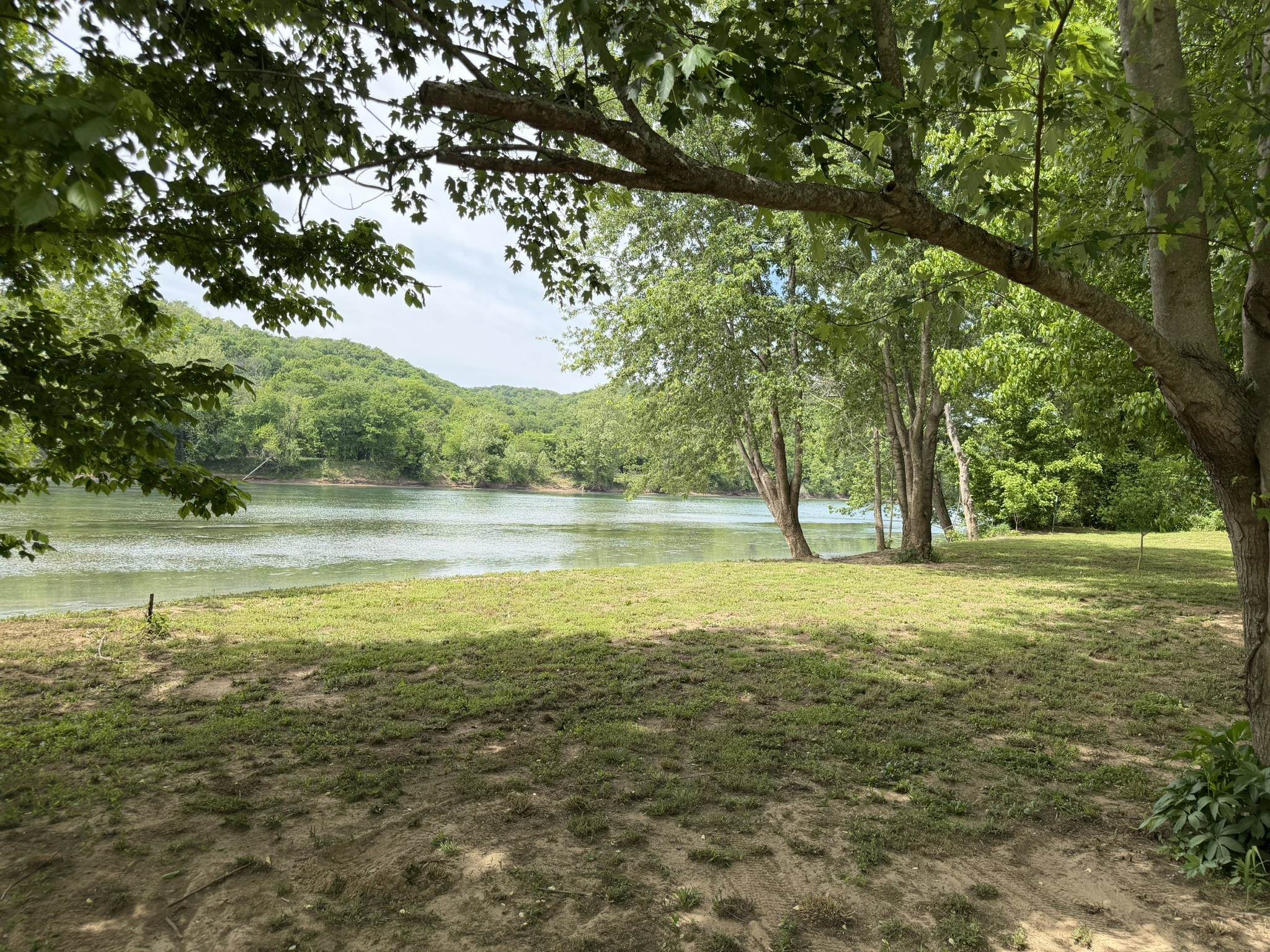 930 White River Run  Guion, AR