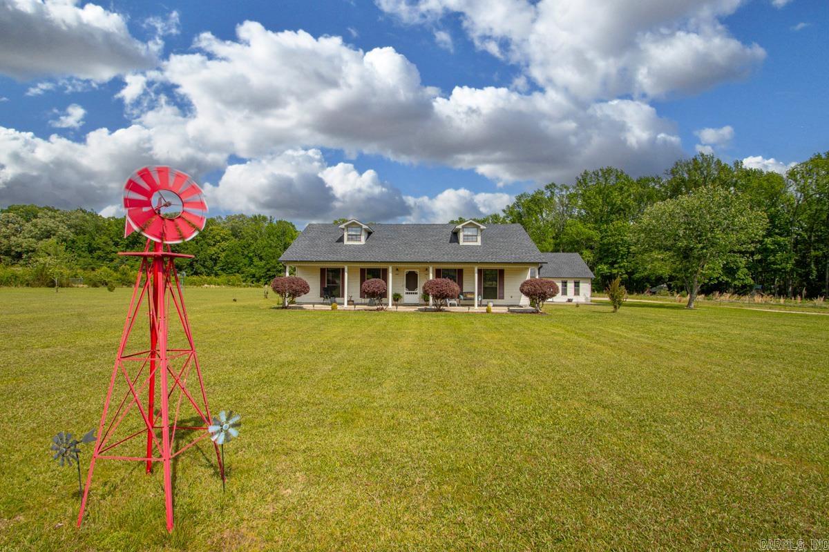 114 Jamie  Beebe, AR