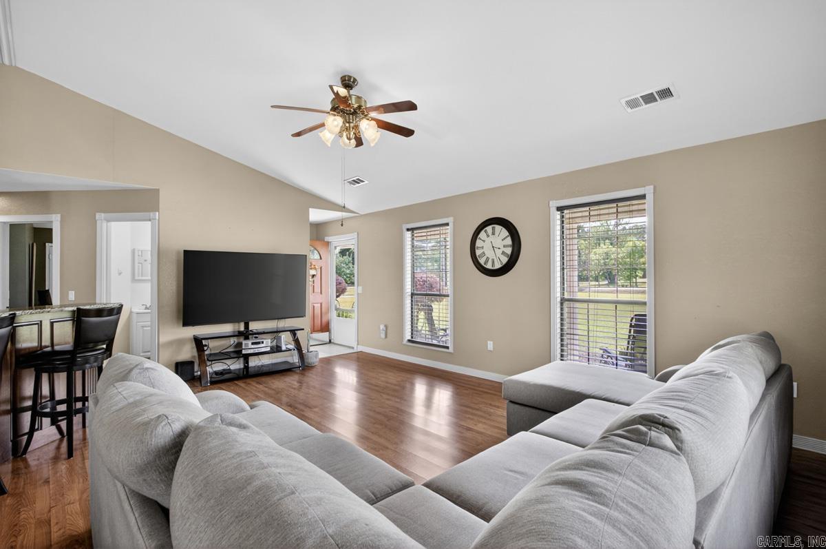 114 Jamie  Beebe, AR