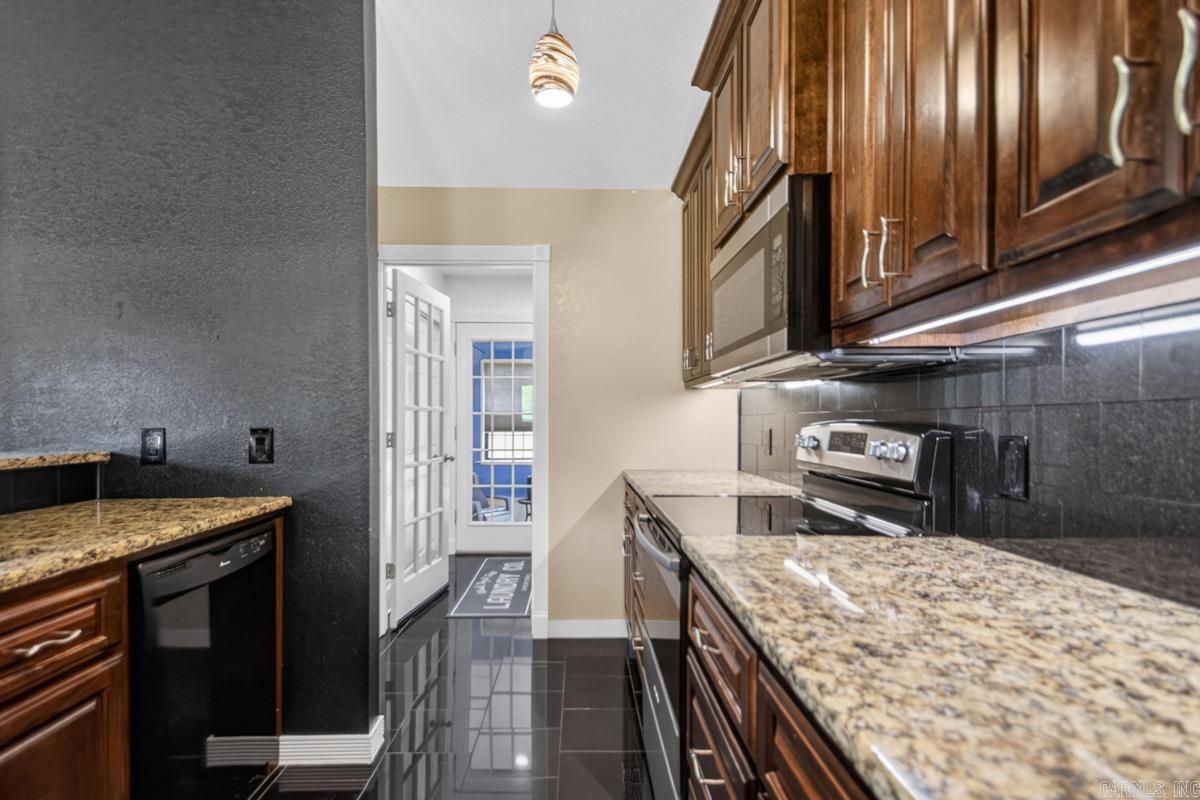 114 Jamie  Beebe, AR