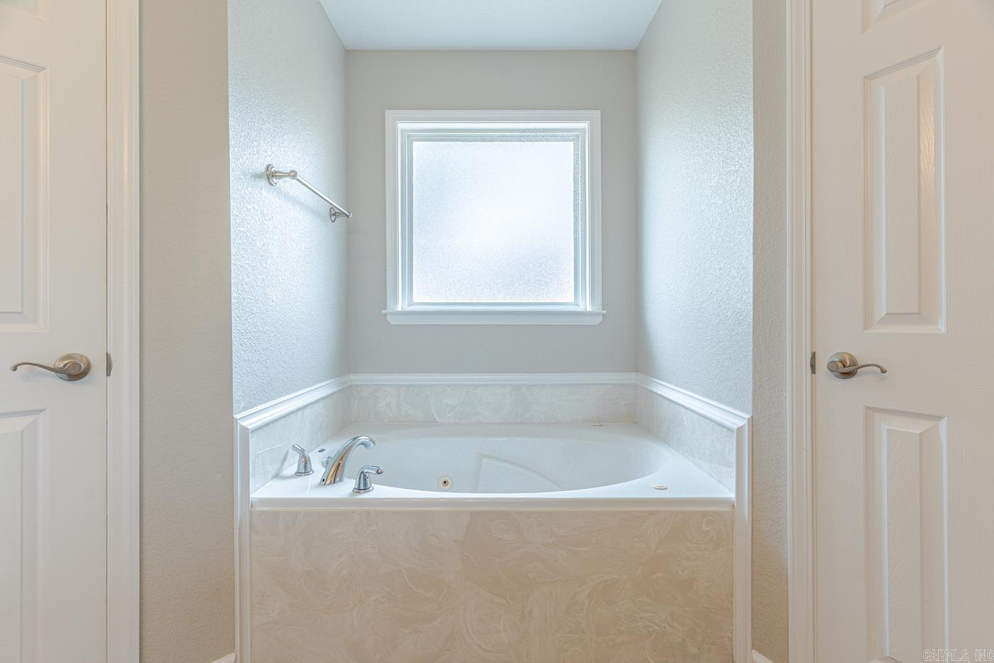 1732 Pilot  Jacksonville, AR