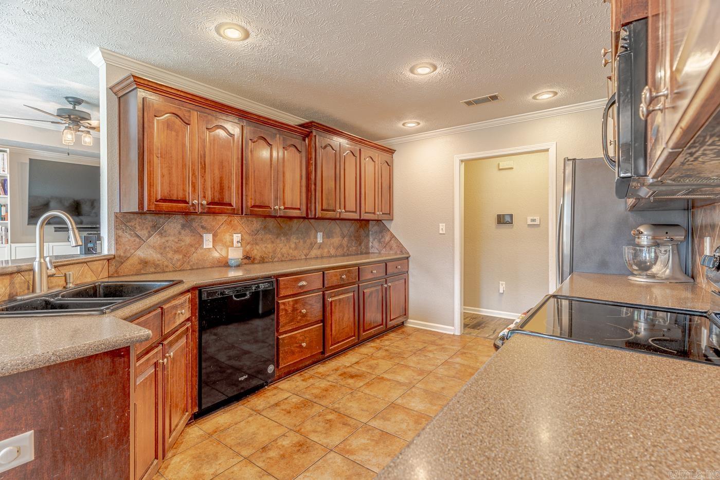 1732 Pilot  Jacksonville, AR