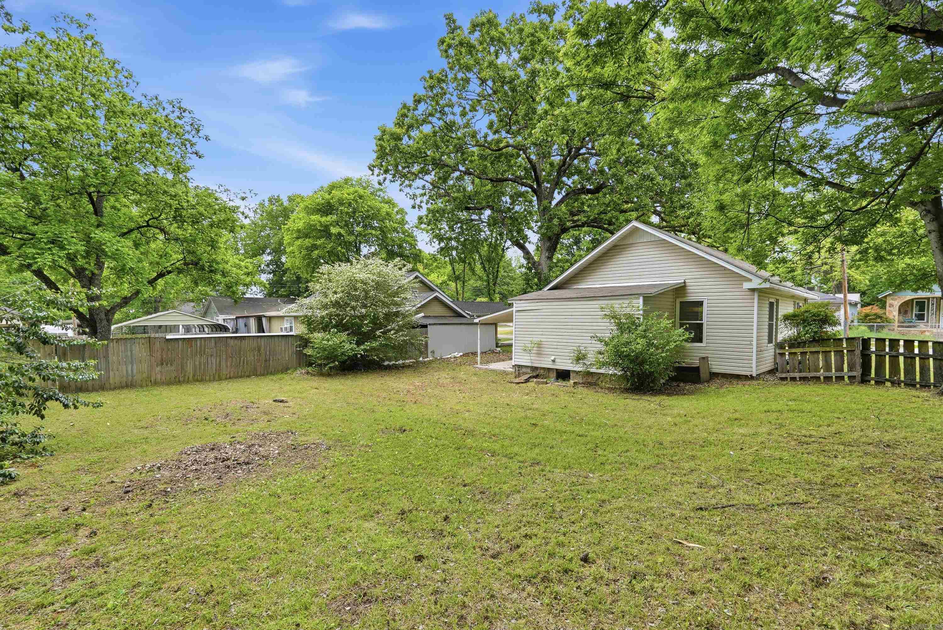 305 W Elm  Morrilton, AR