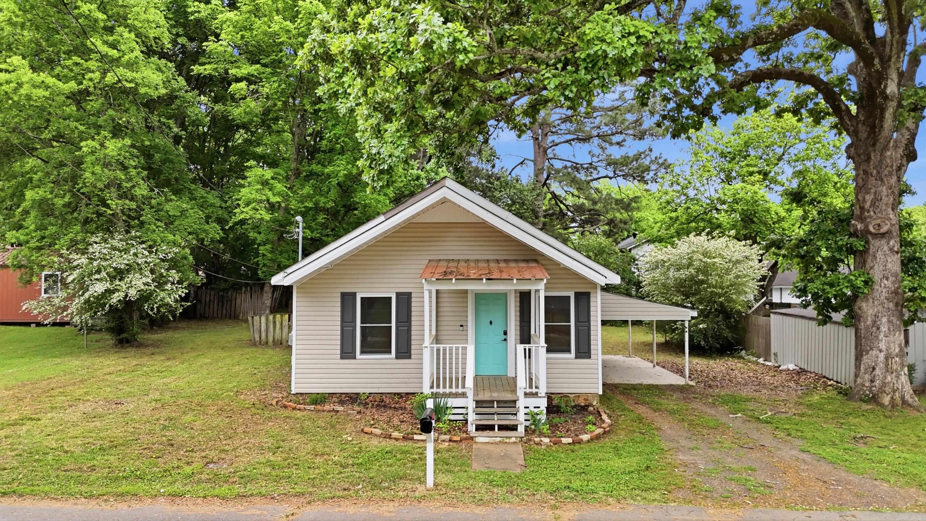 305 W Elm  Morrilton, AR