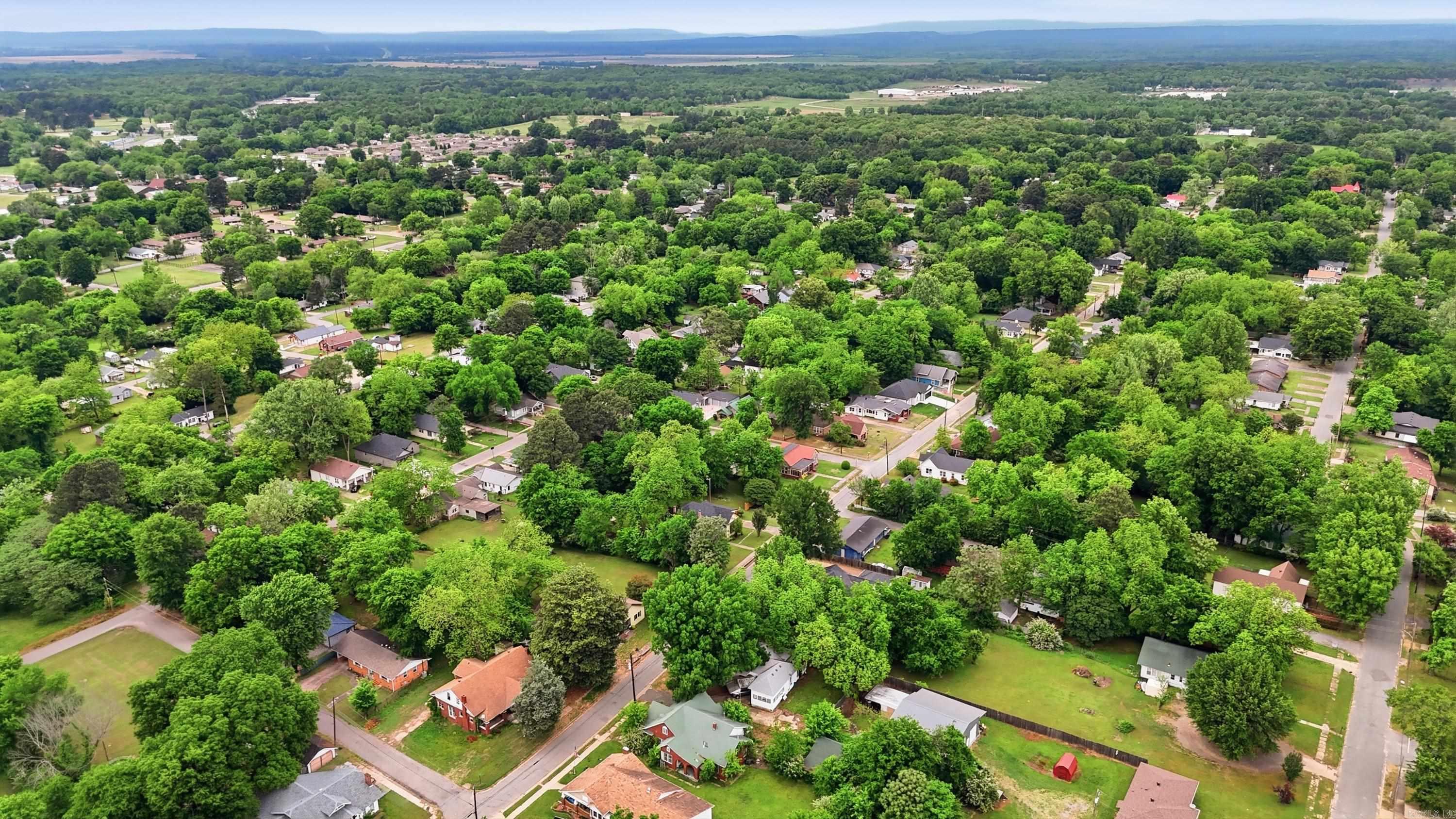 305 W Elm  Morrilton, AR