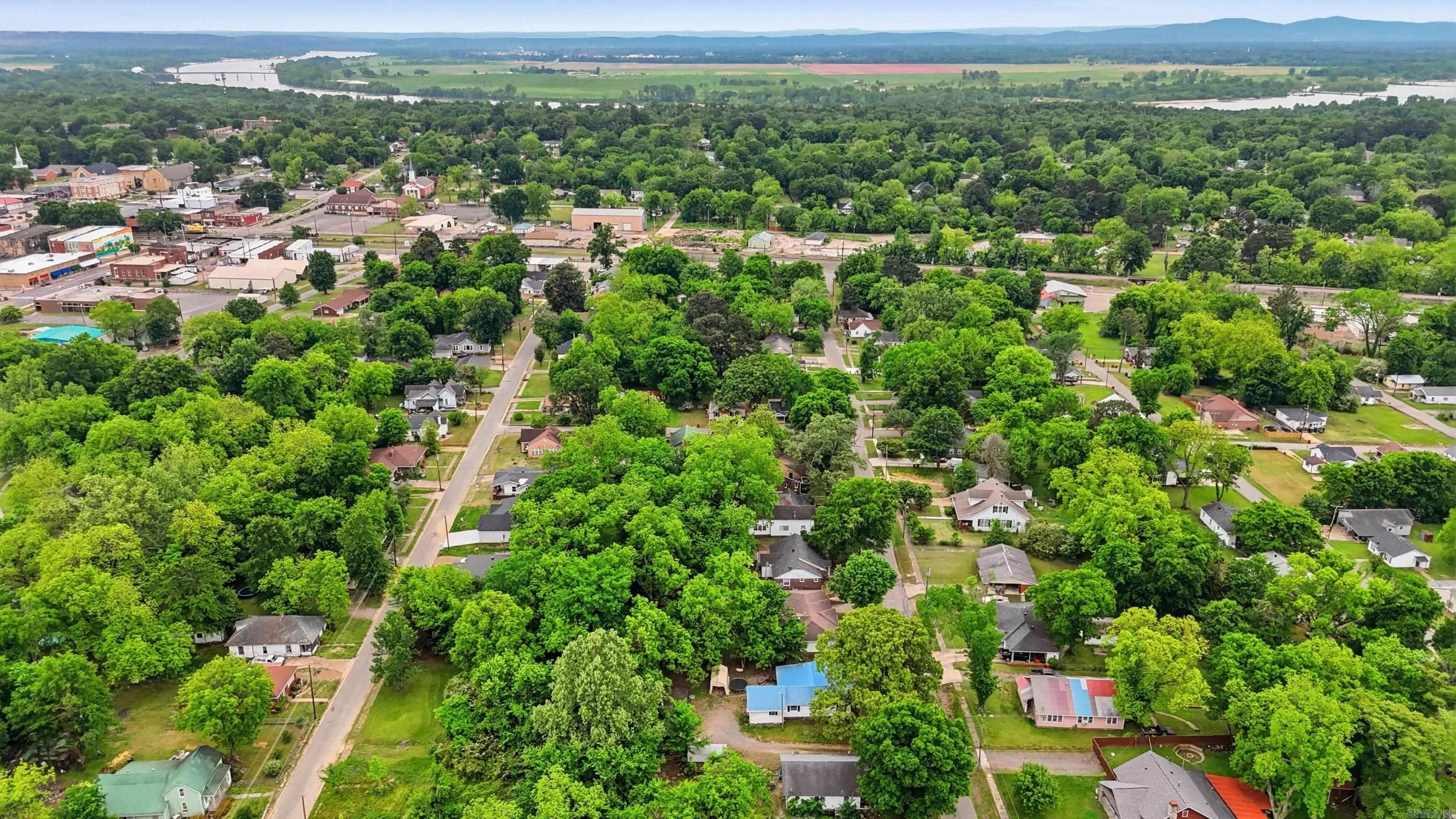 305 W Elm  Morrilton, AR