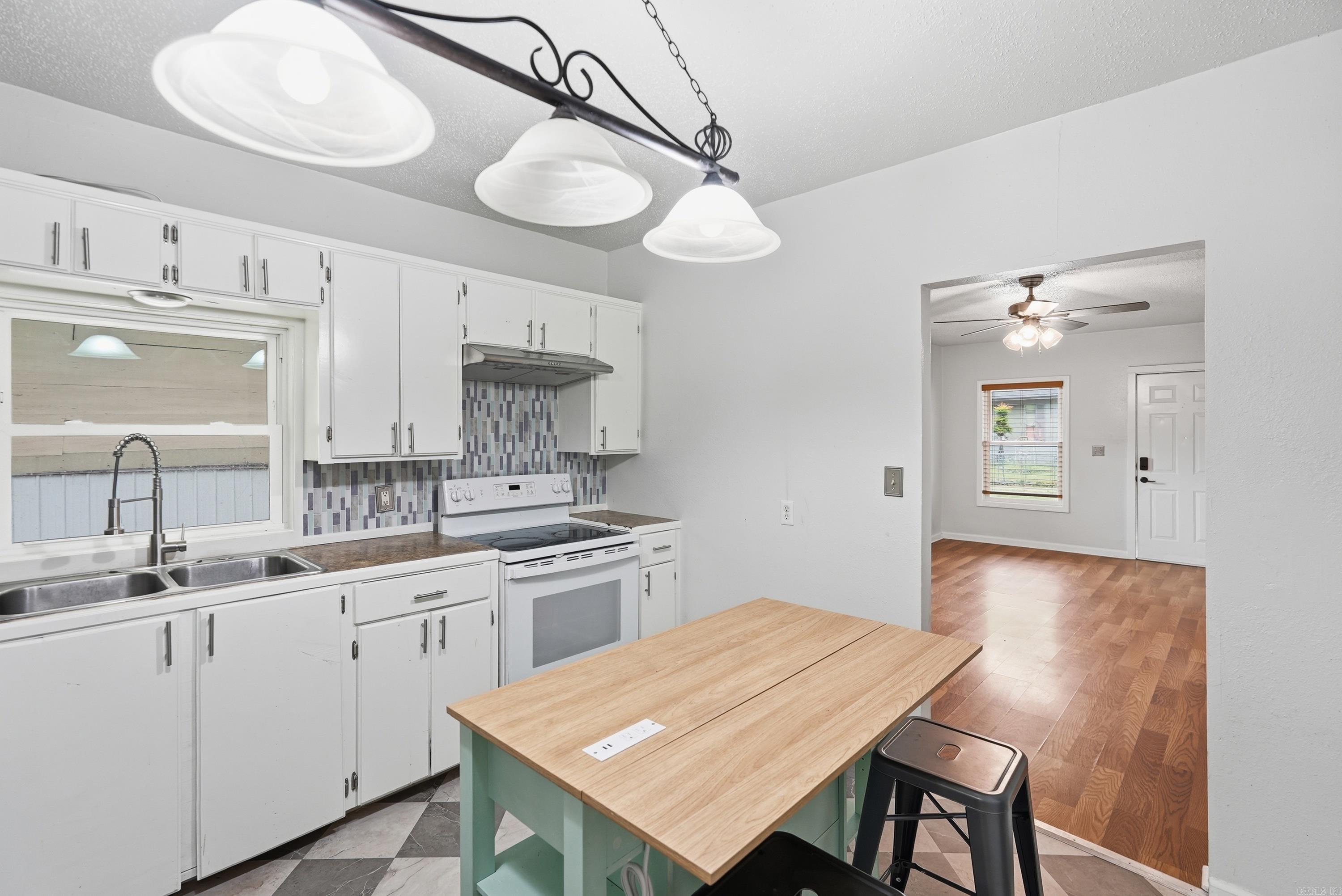 305 W Elm  Morrilton, AR