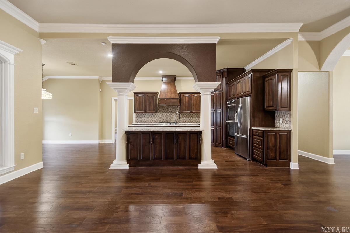 127 Lake Valley Dr.  Maumelle, AR