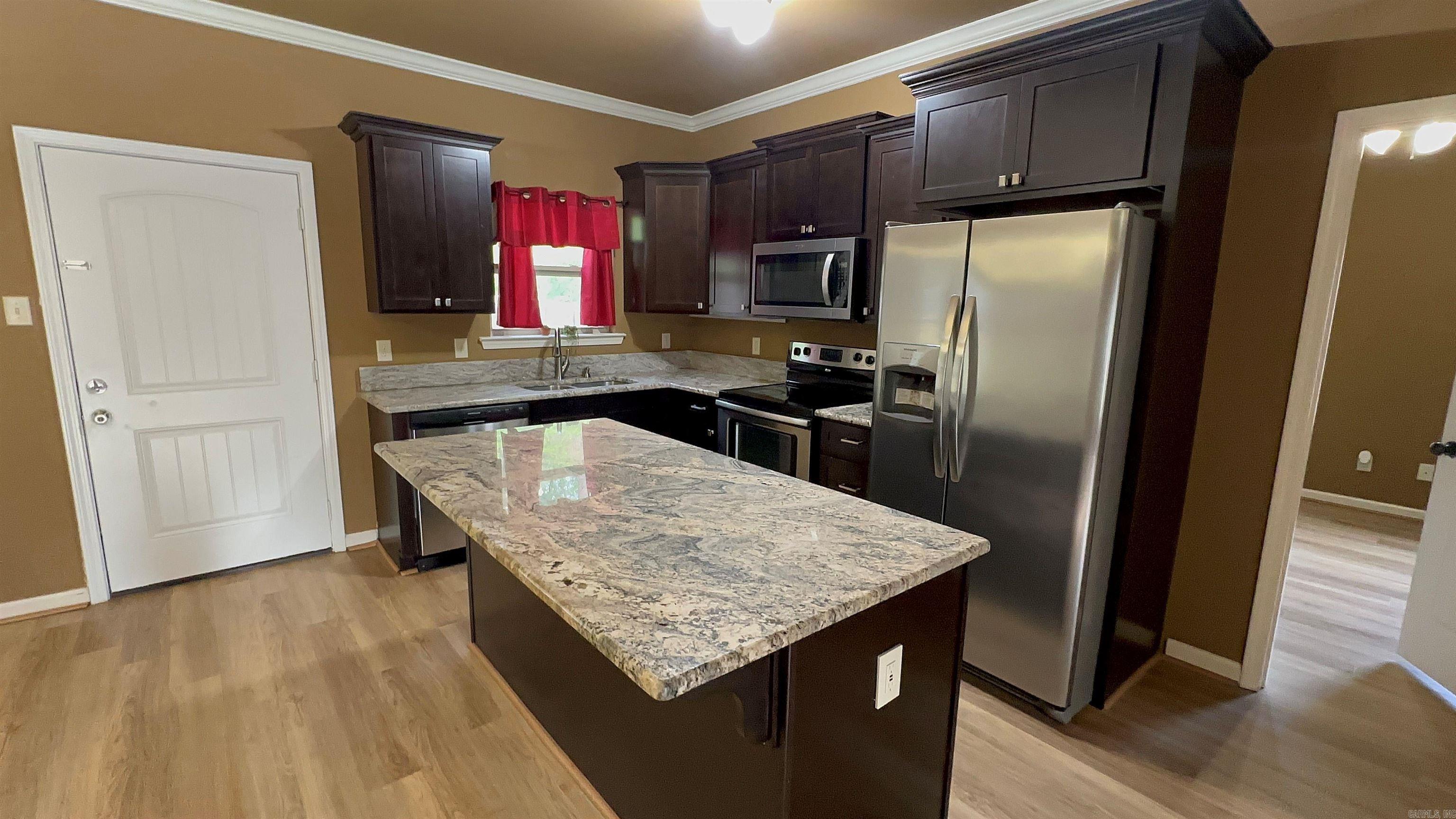 1224 Ridgecrest  Benton, AR